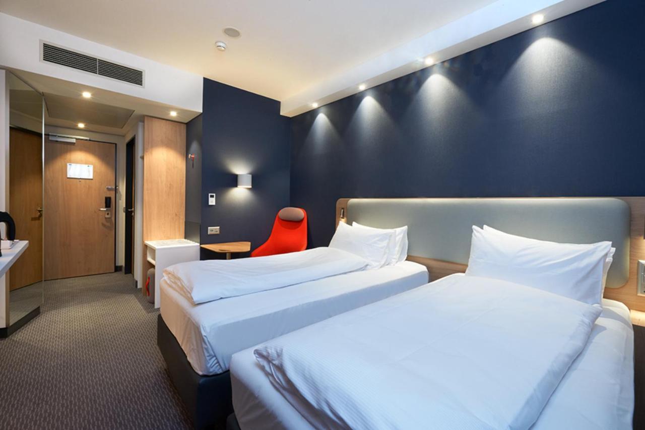 Standard Zimmer mit 2 Einzelbetten