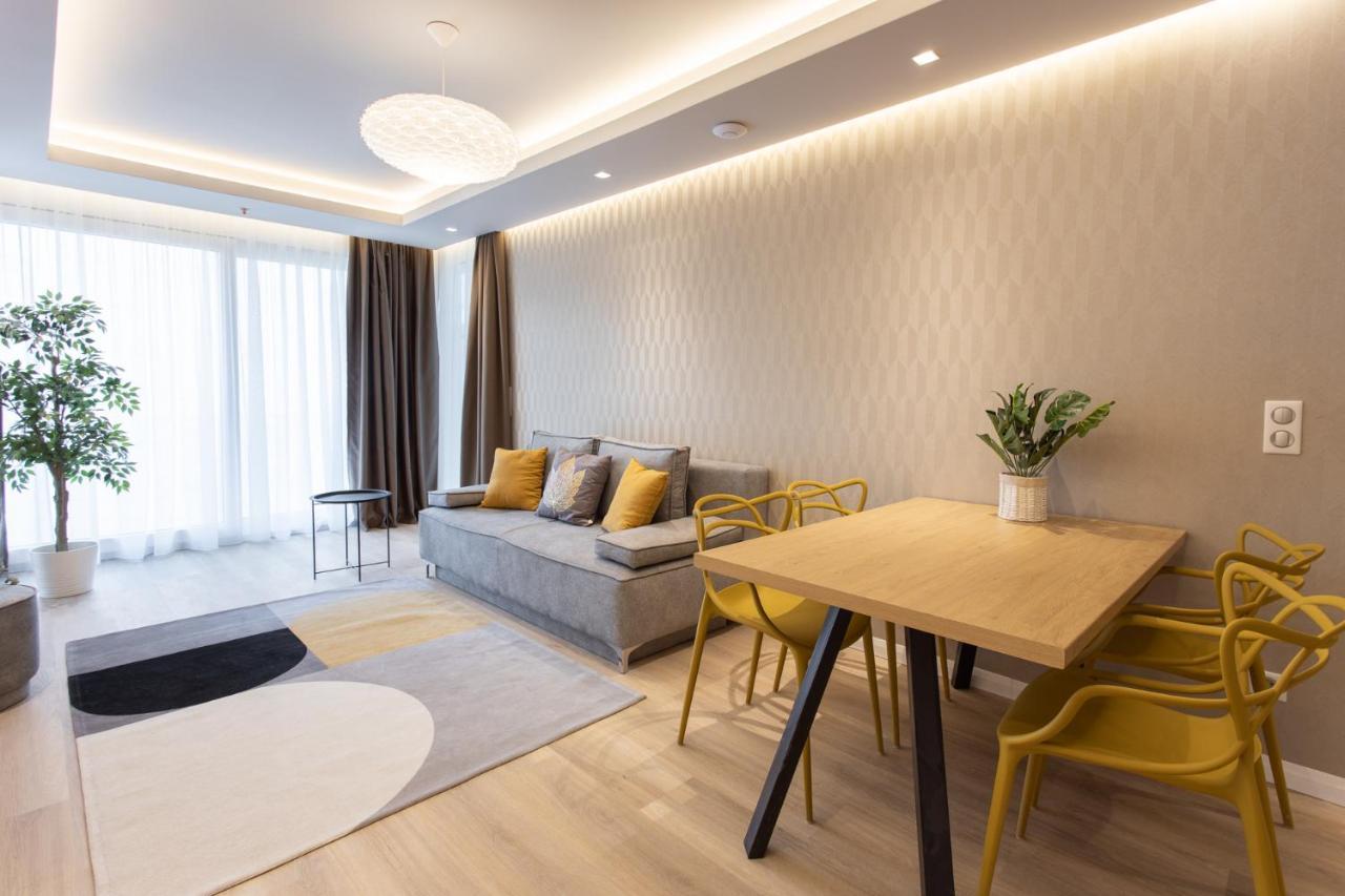 Deluxe 2 Bedroom