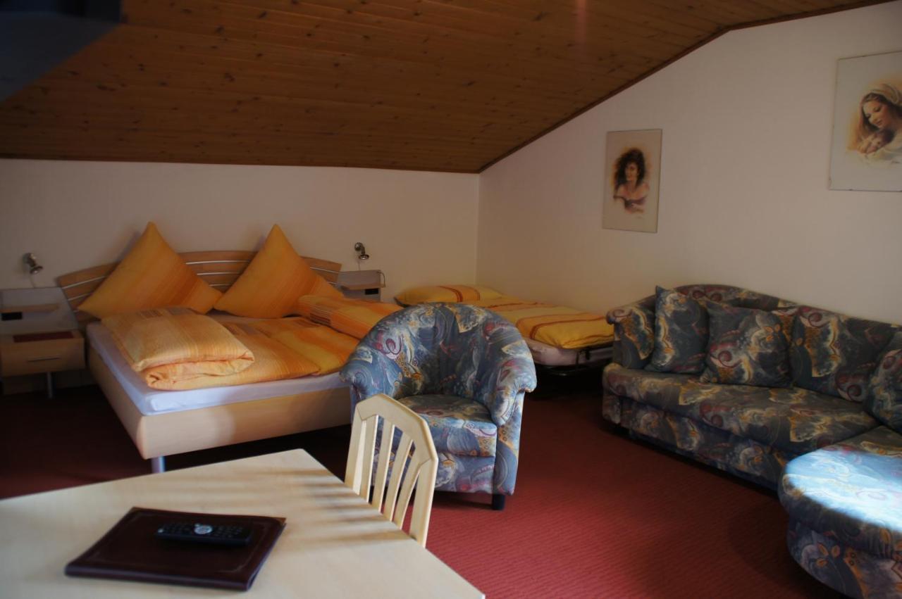 Double Room Mountain View