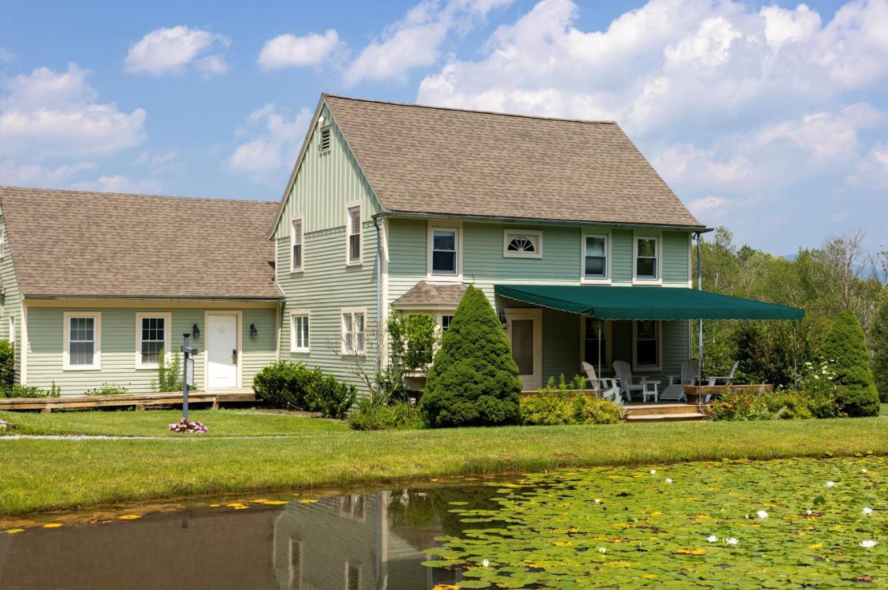 Meadow house,1488264031:JPEG
