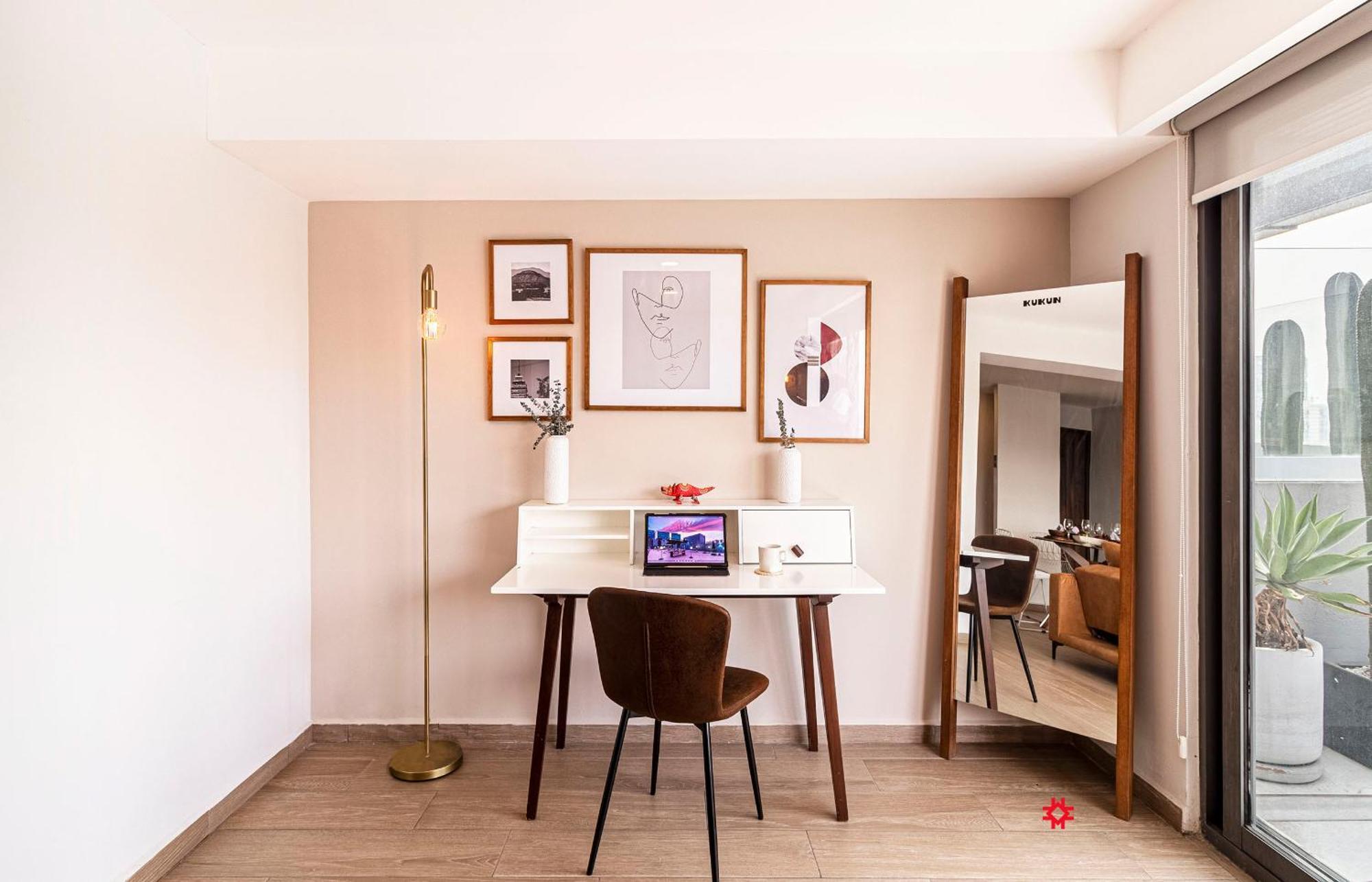 Two-bedroom penthouse with balcony and city view,1516948225:JPEG