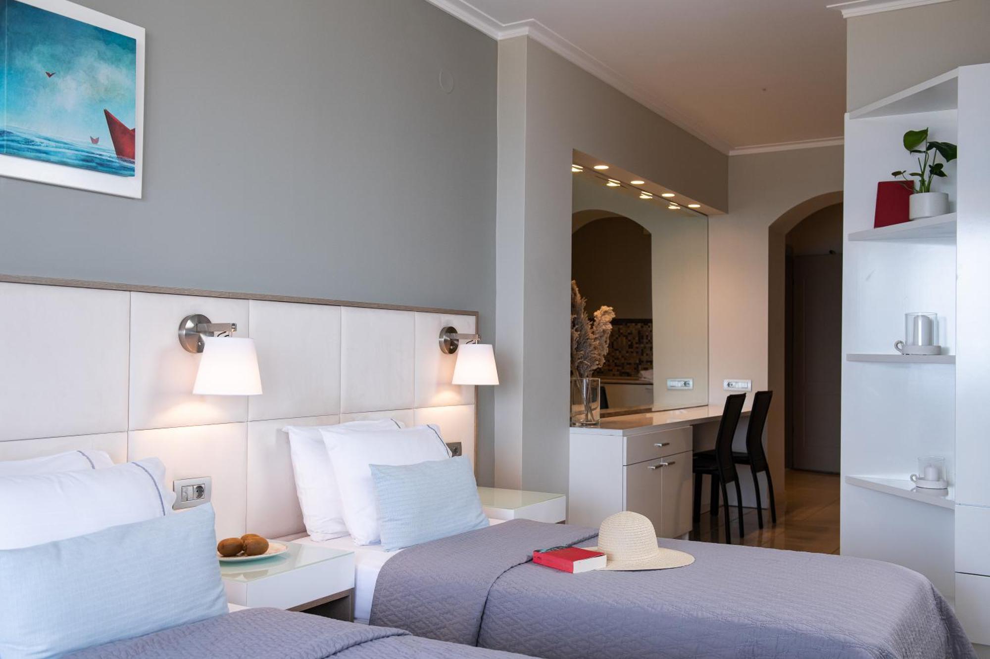 Junior Suite,1538959336:JPEG