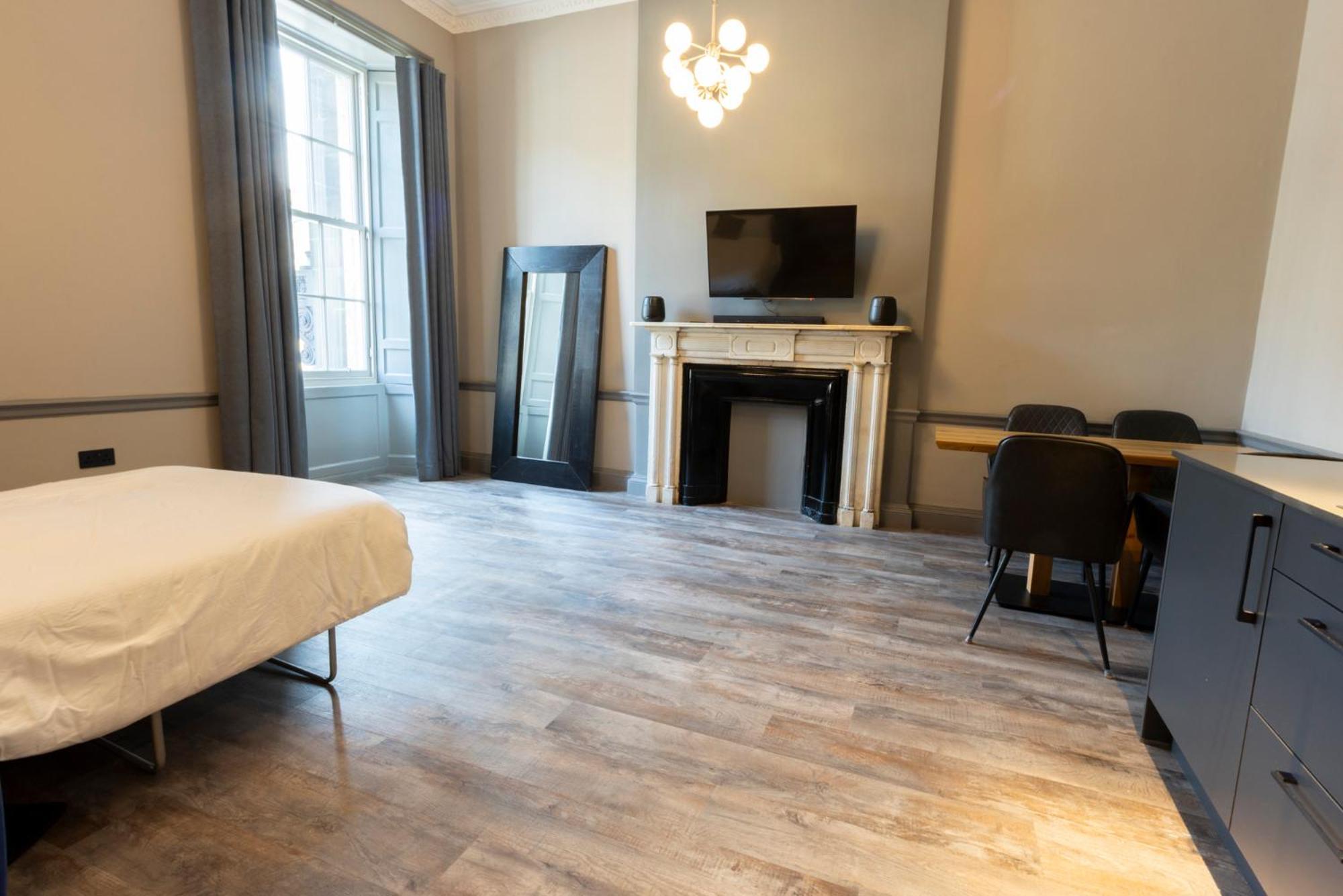 Superior Apartment