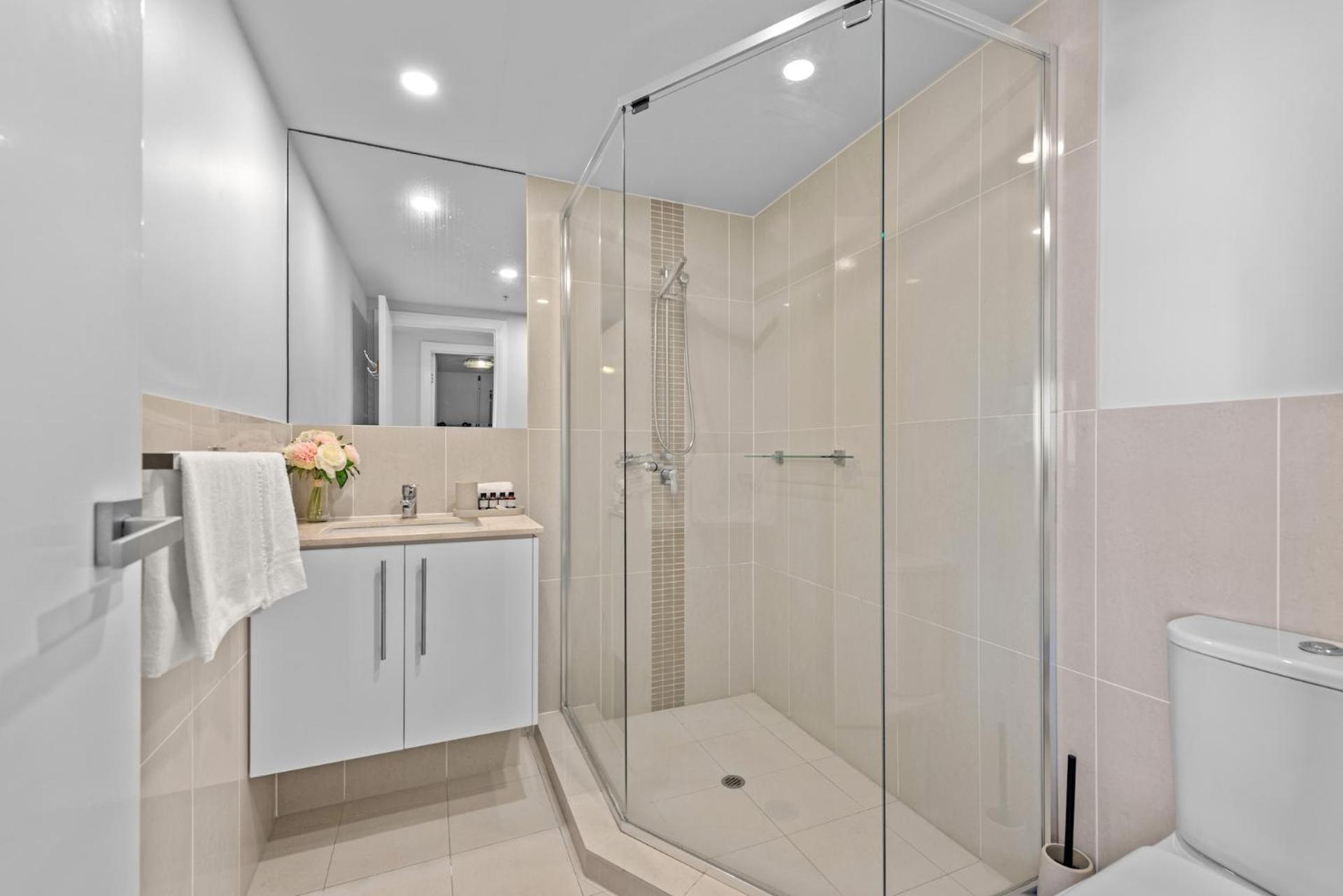 3 Bedroom Skyview Apartment