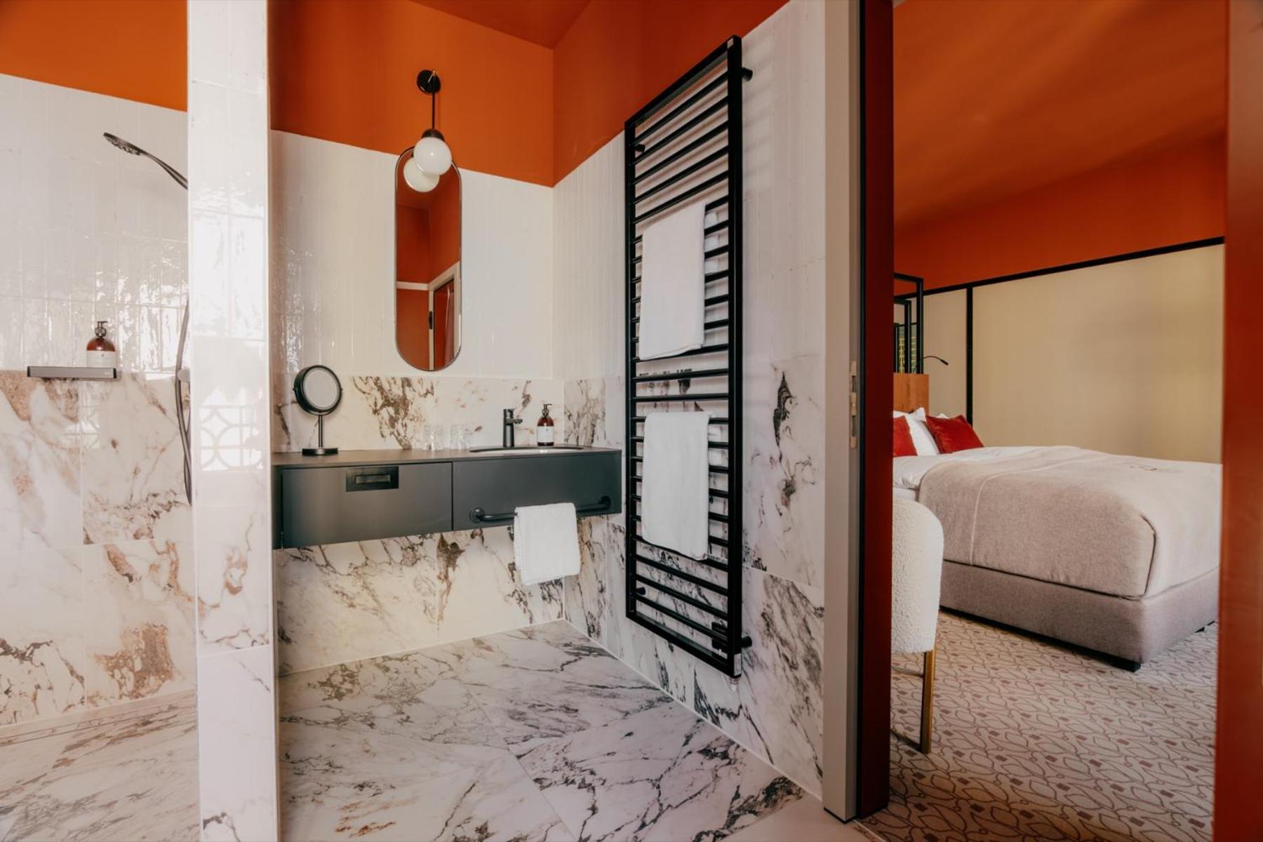 Standard Apartment