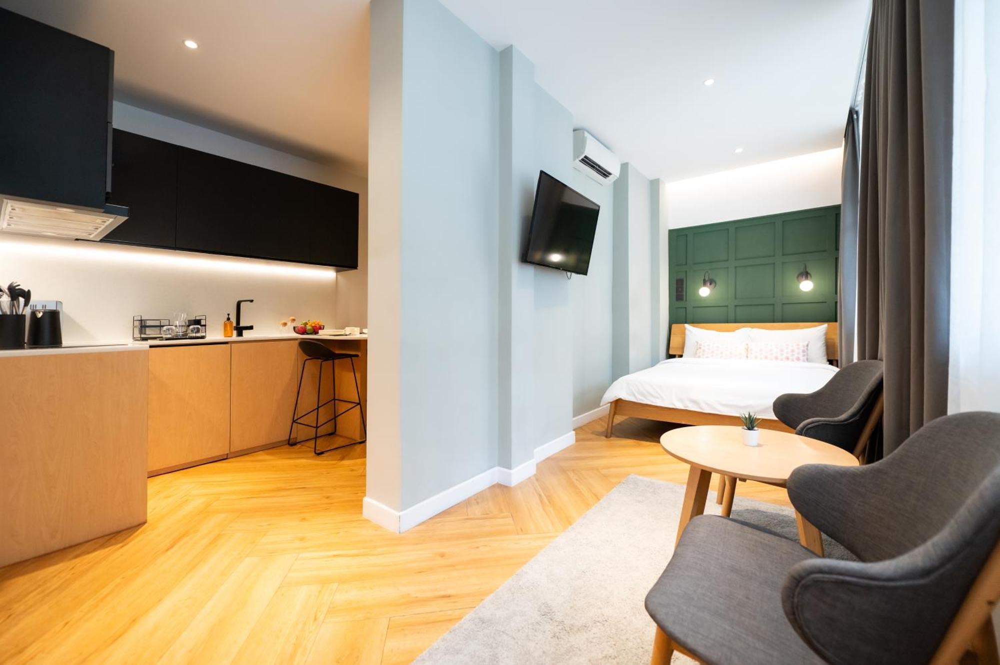 The Extra Large Room