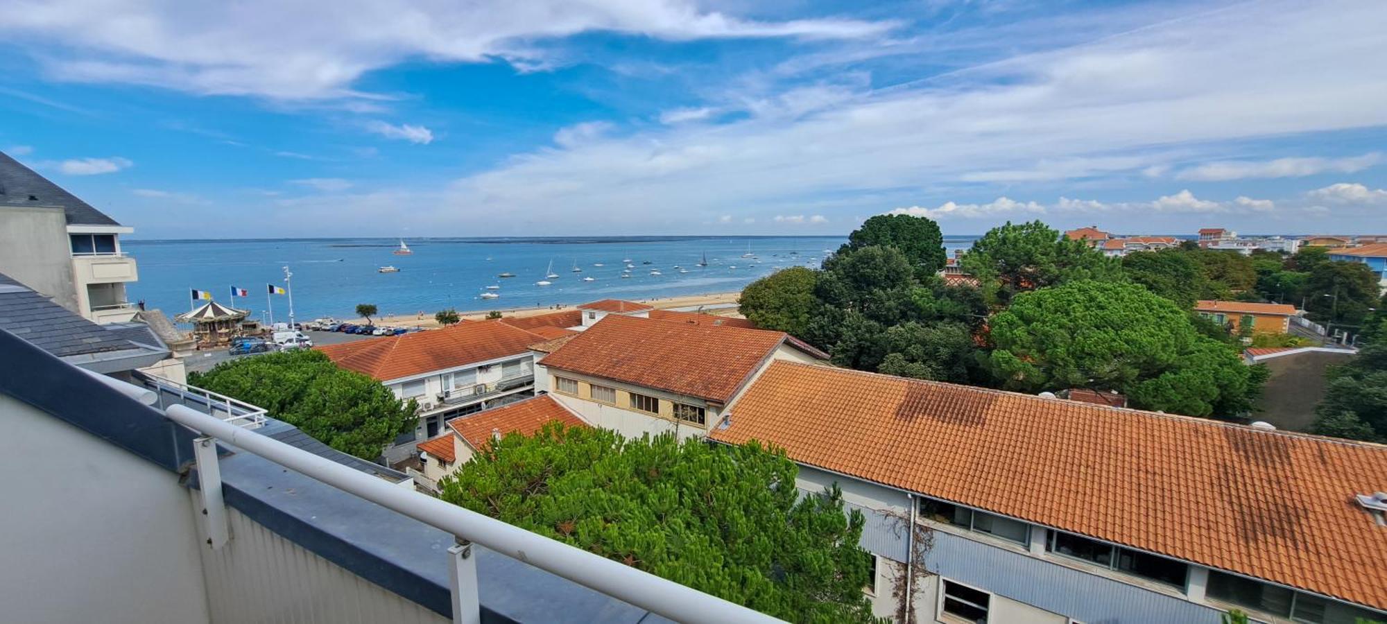 Studio Apartment Sea View,1547255296:JPEG