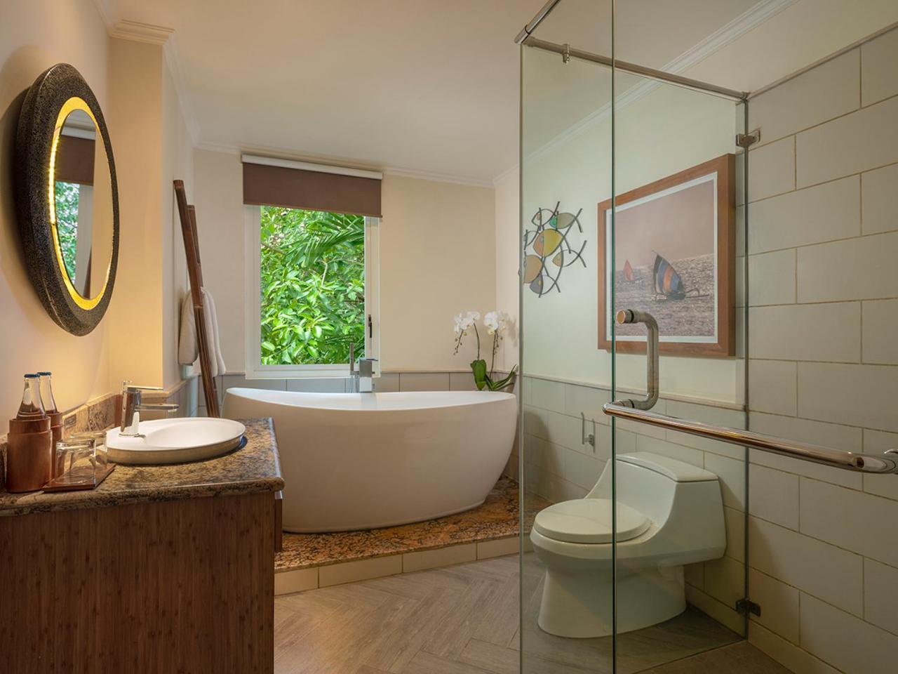 Three-Bedroom Apartment Plunge Pool Fully Equipped Kitchenette Access to Kids Club,1552415599:JPEG