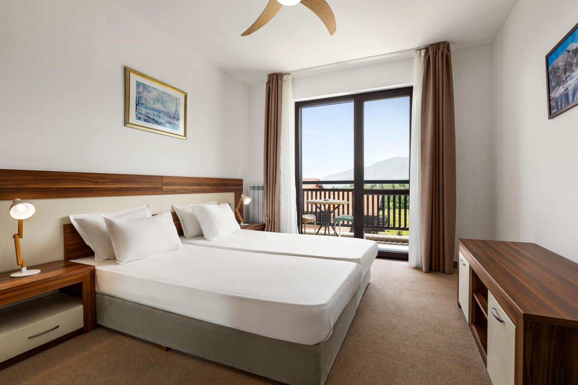 Twin Room with Four Twin Beds and Sofa Bed - Mobility Accessible