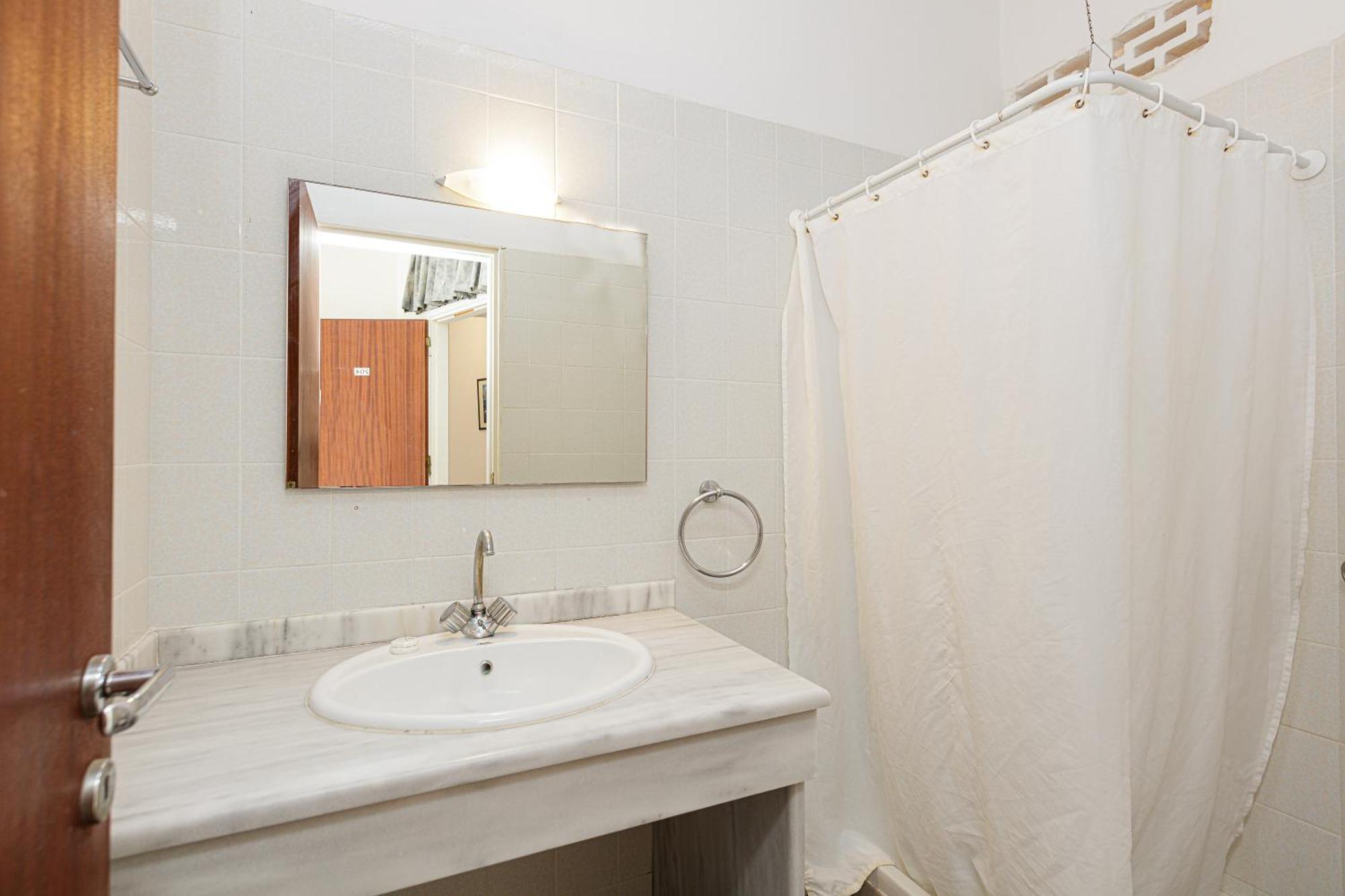Double or Twin Room Mountain View