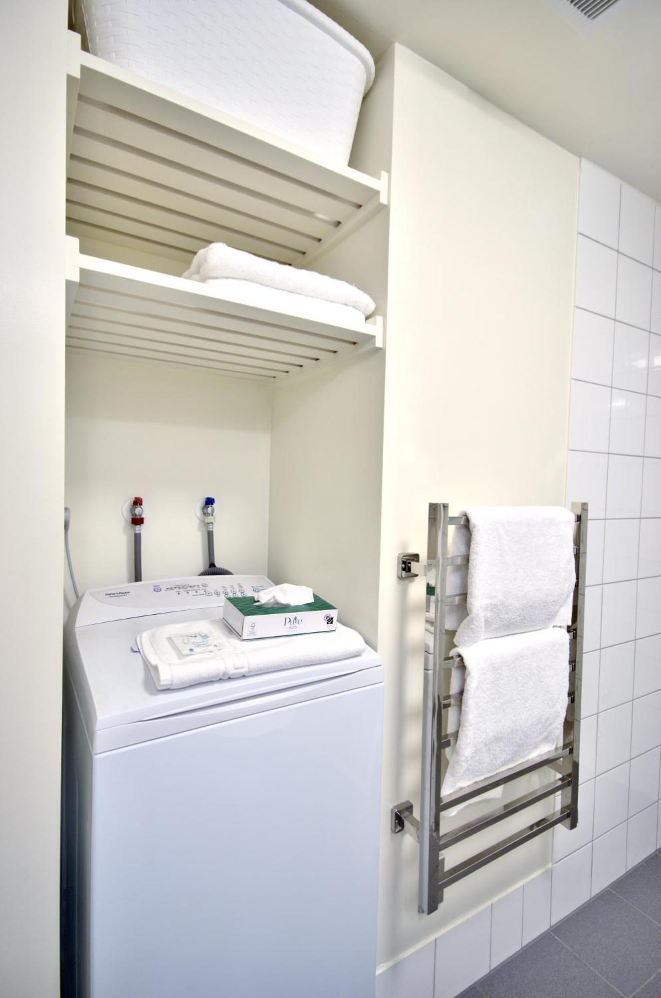 Superior One-Bedroom Apartment