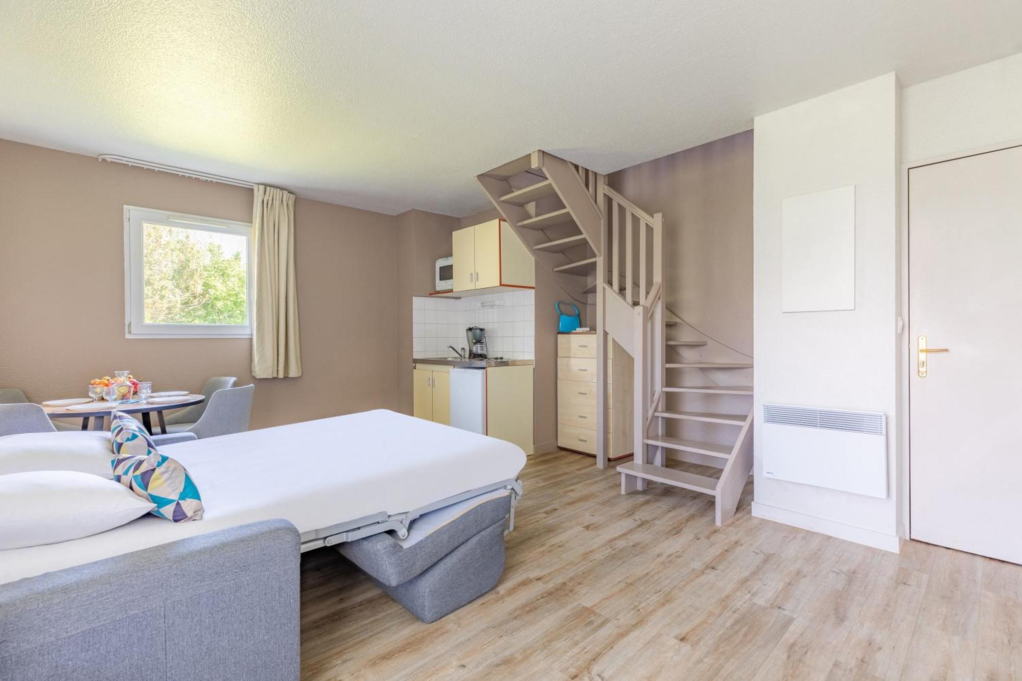 Duplex Apartment,1557143206:JPEG