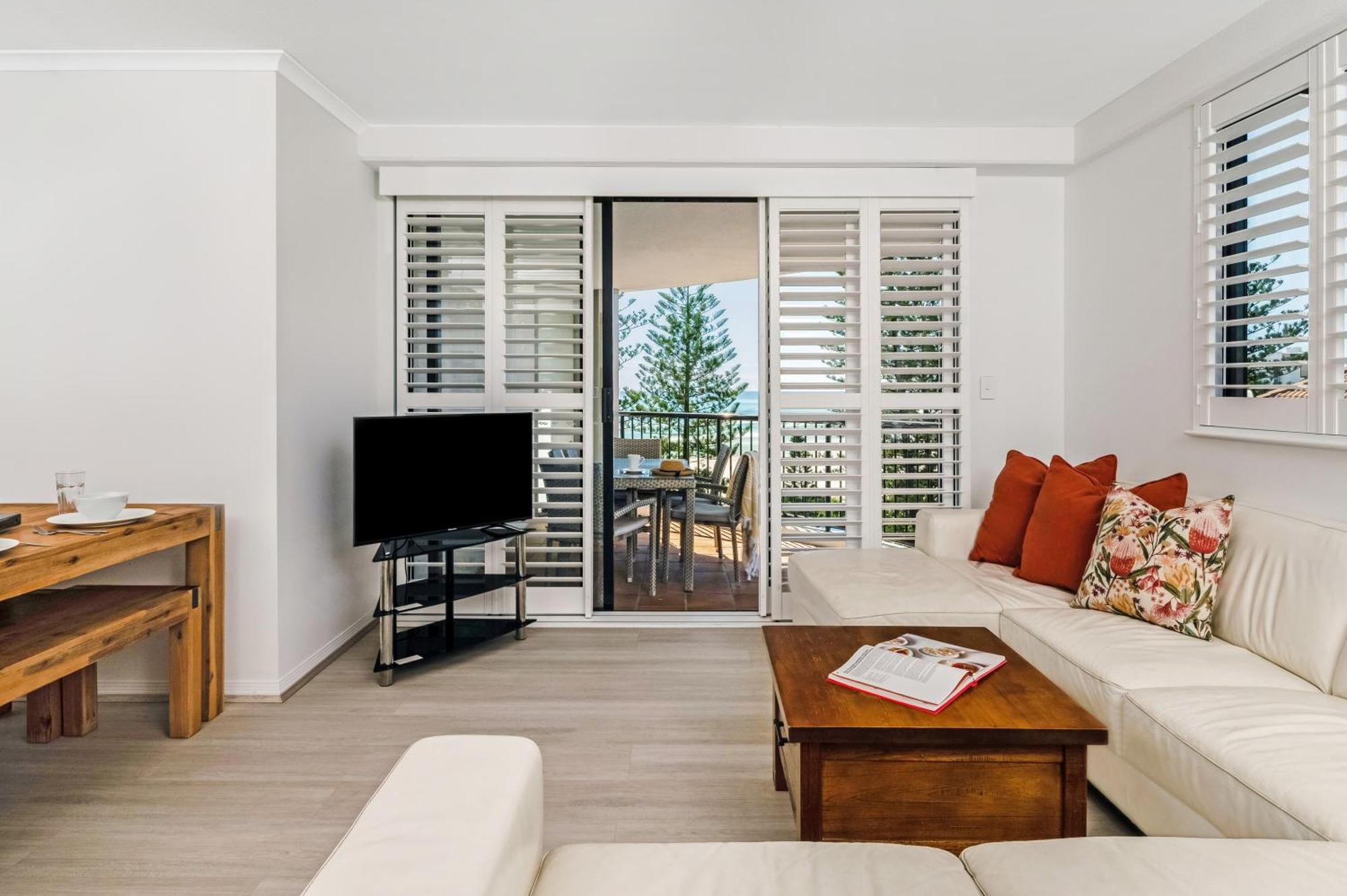 Three-Bedroom Apartment Ocean View,1709864609:JPEG