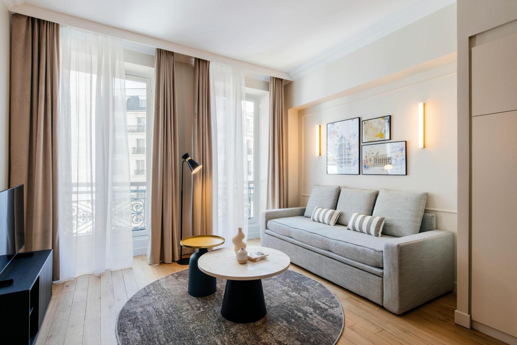 One-Bedroom Apartment,1554146491:JPEG