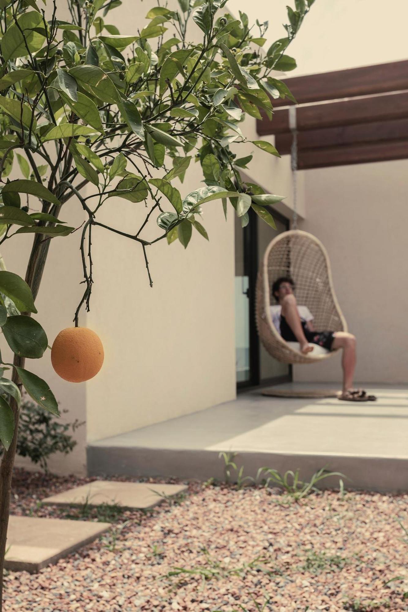 Signature Pool Suite Outdoor Whirlpool Bath Seafront