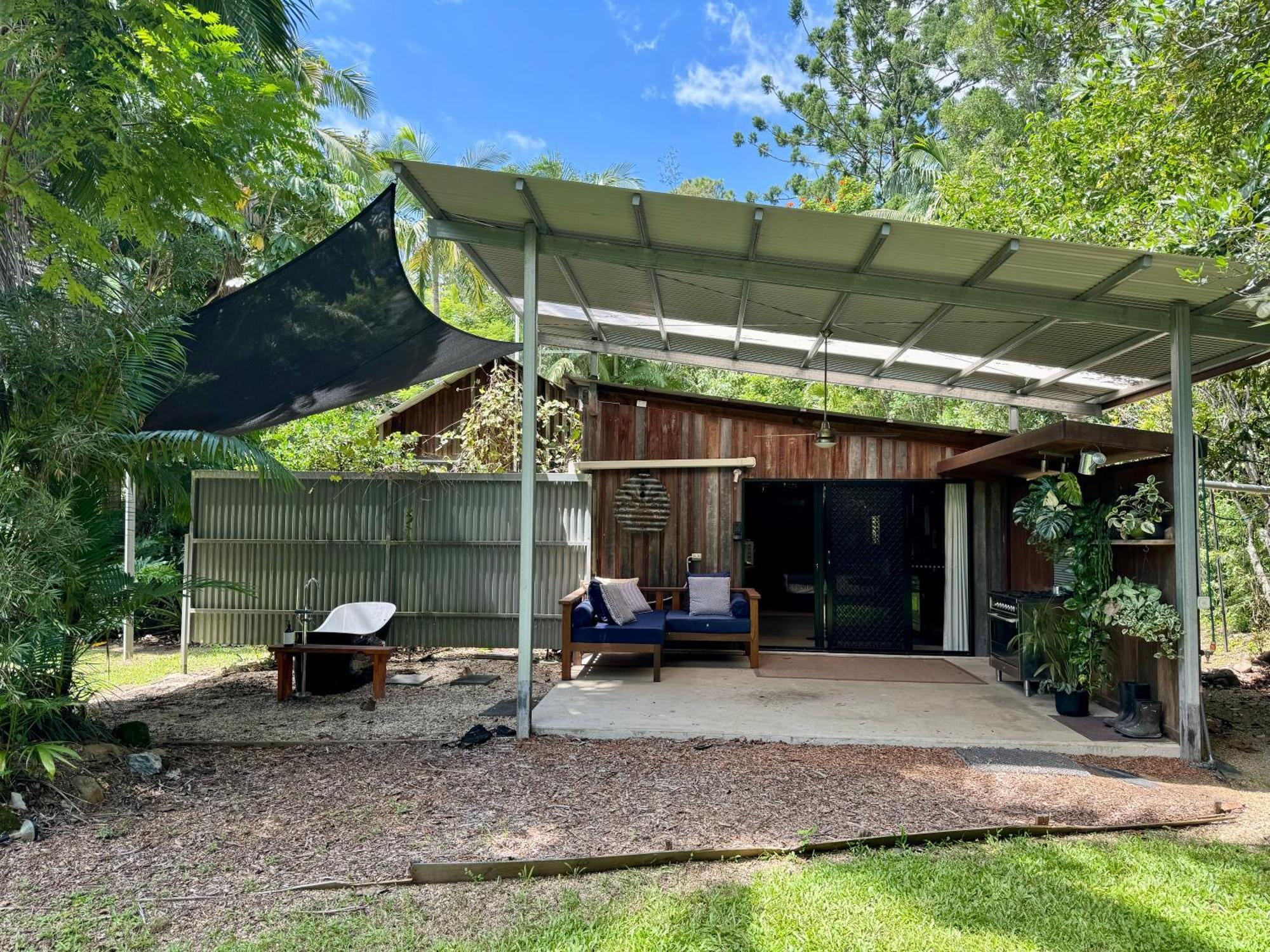 Deluxe Double Room with Bath