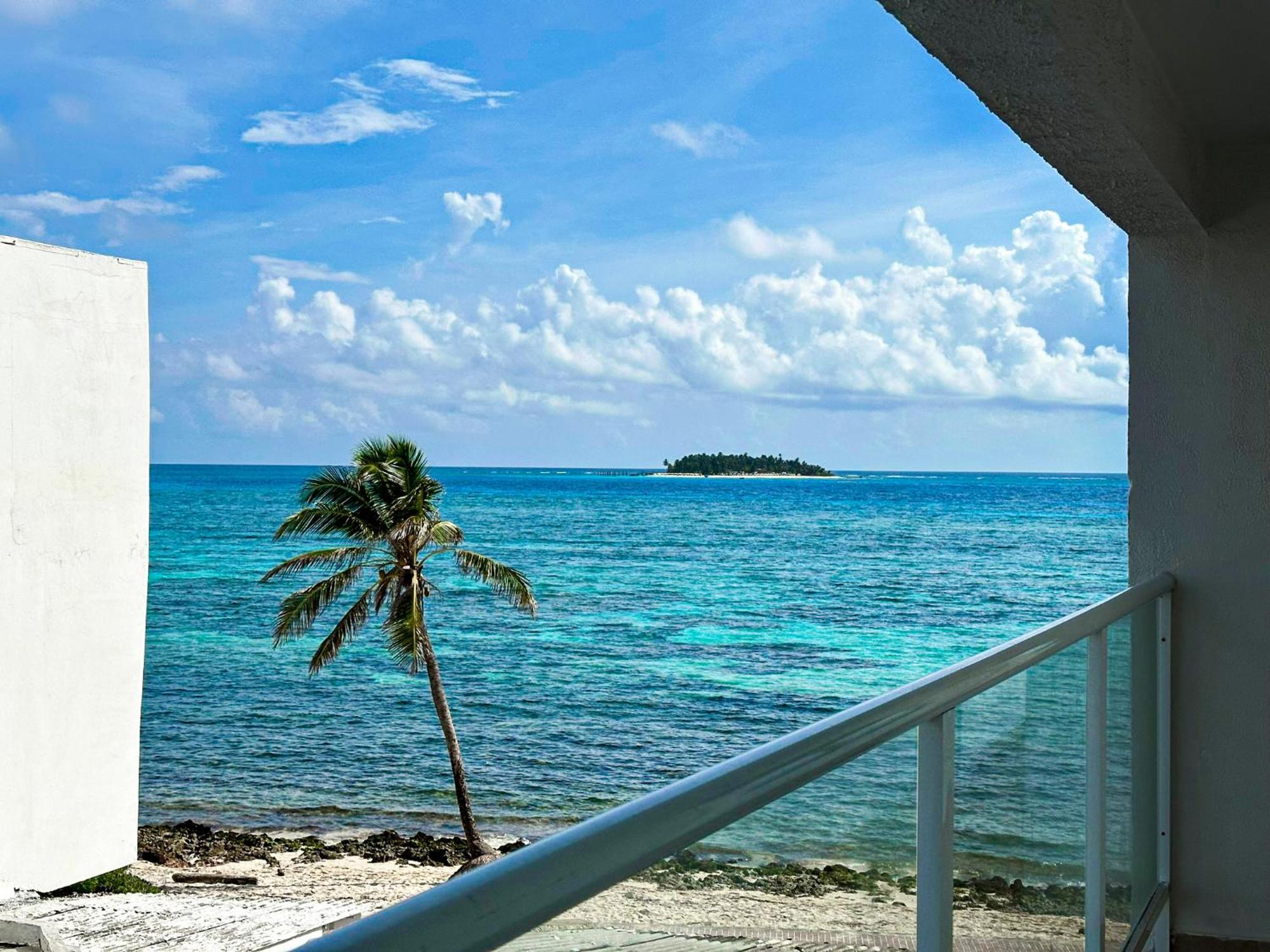 Deluxe Double Room Side Sea View