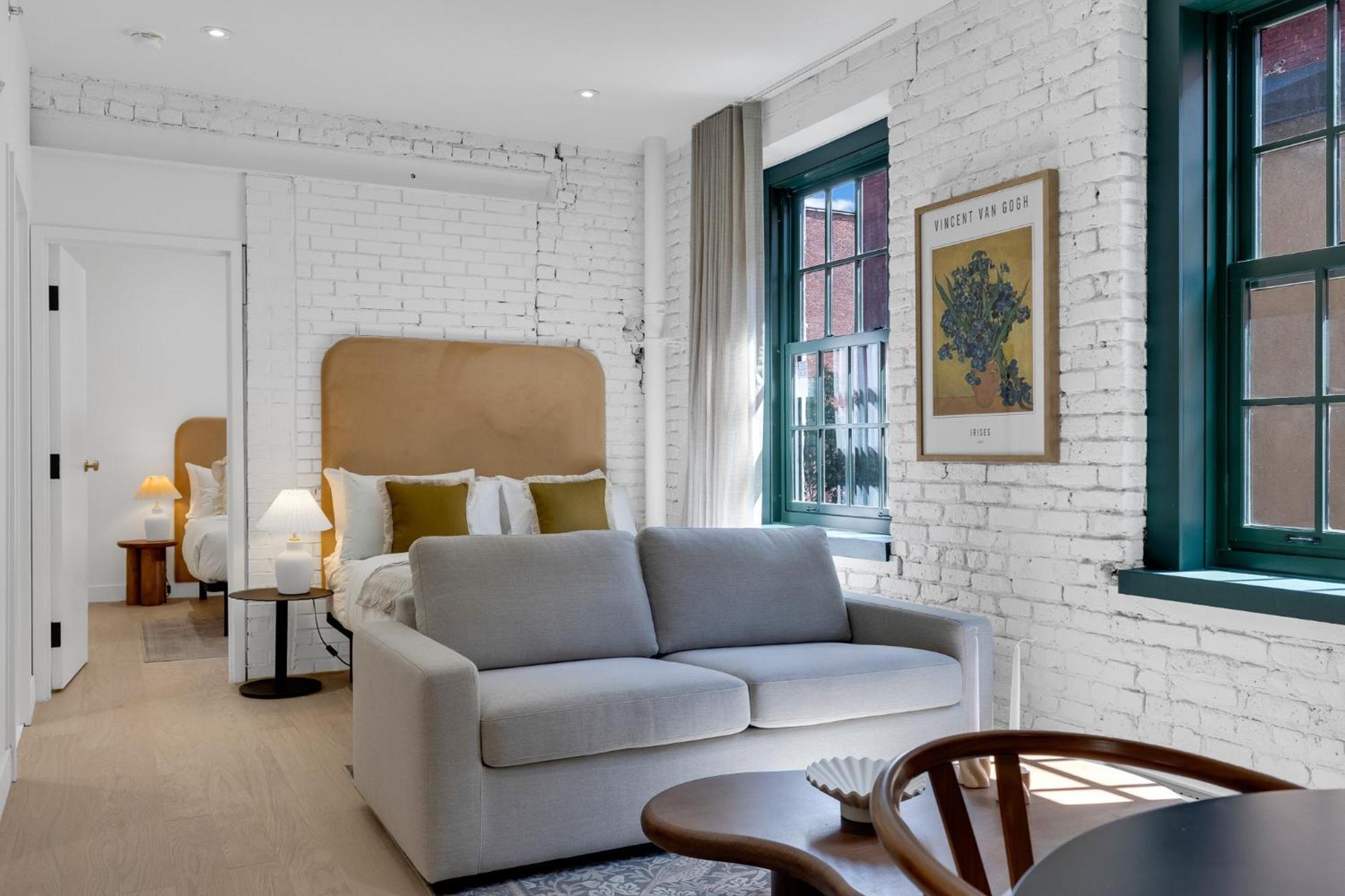 Superior Apartment