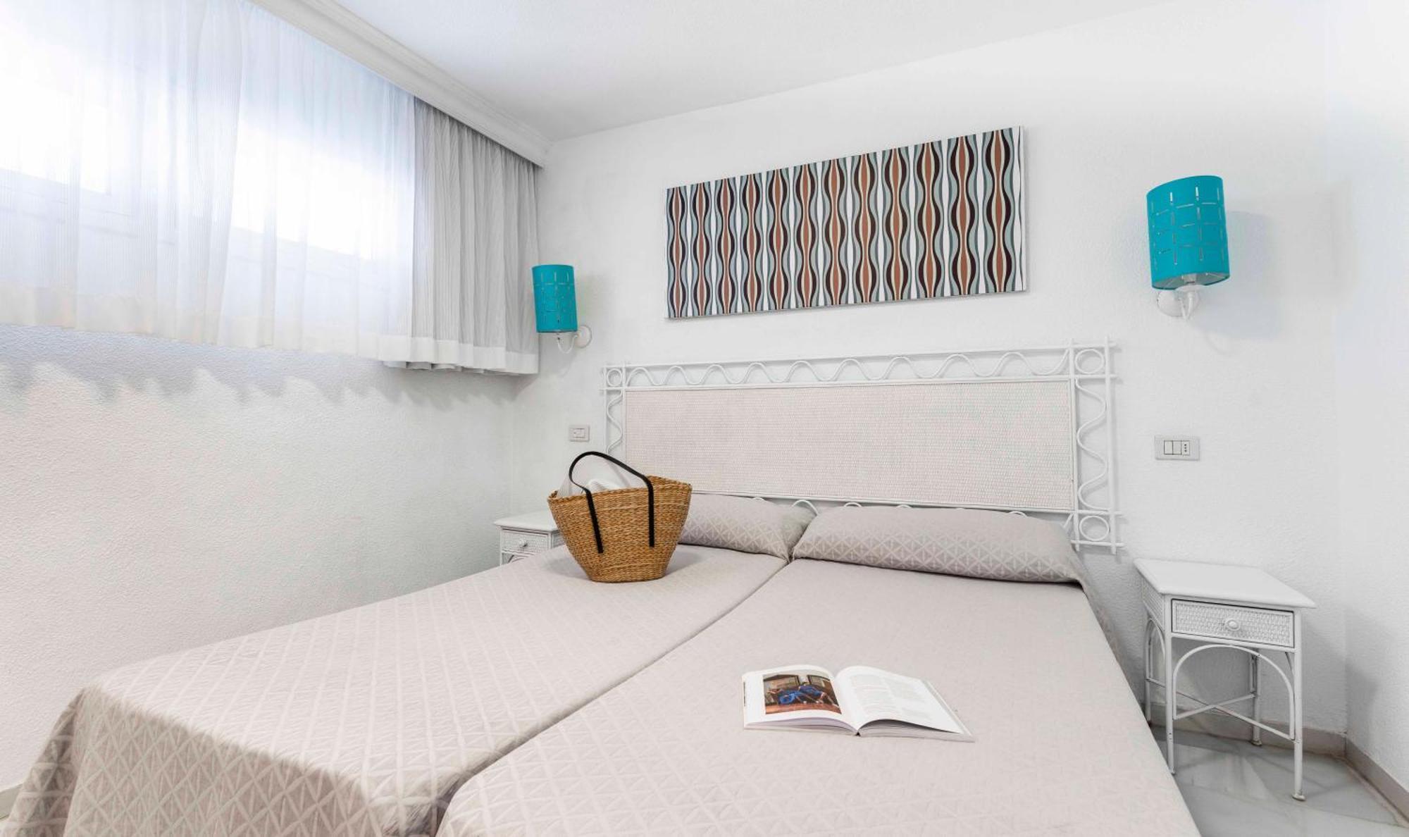 One-Bedroom Apartment,1615390123:JPEG