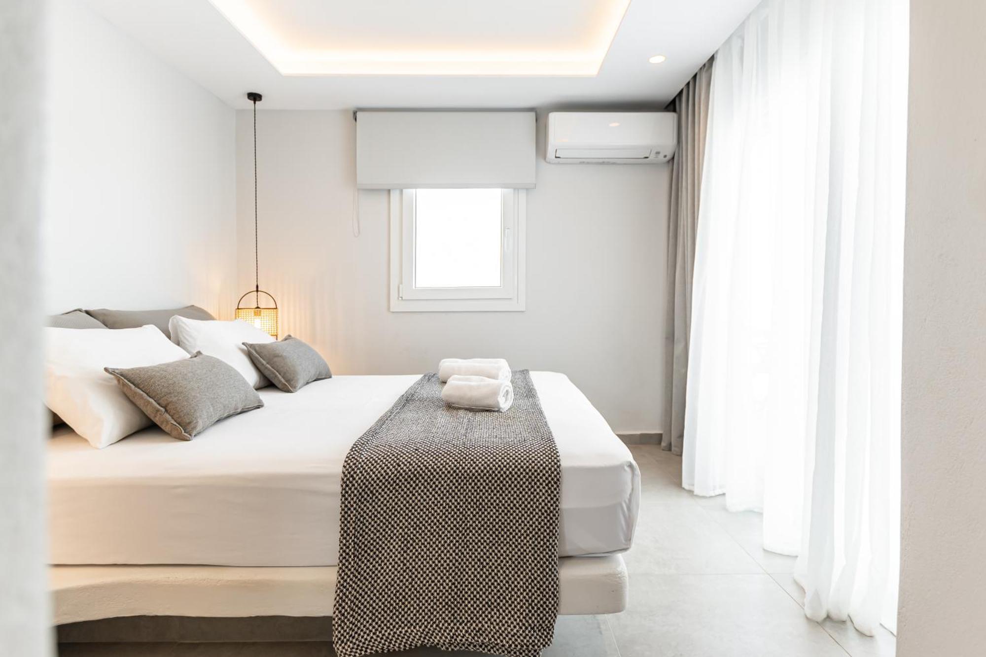 Two-Bedroom Deluxe Apartment