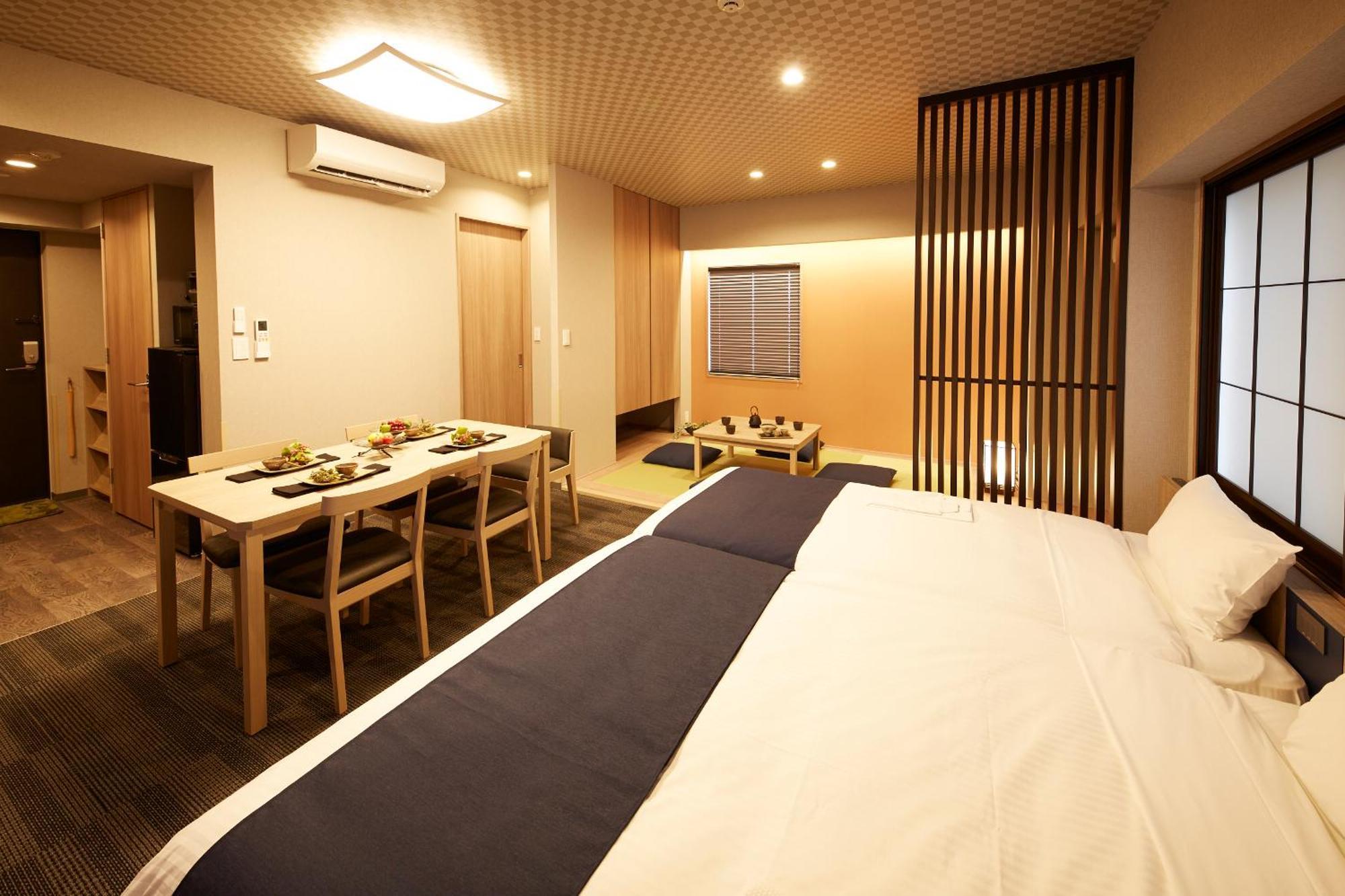 Deluxe Japanese Room Washing Machine