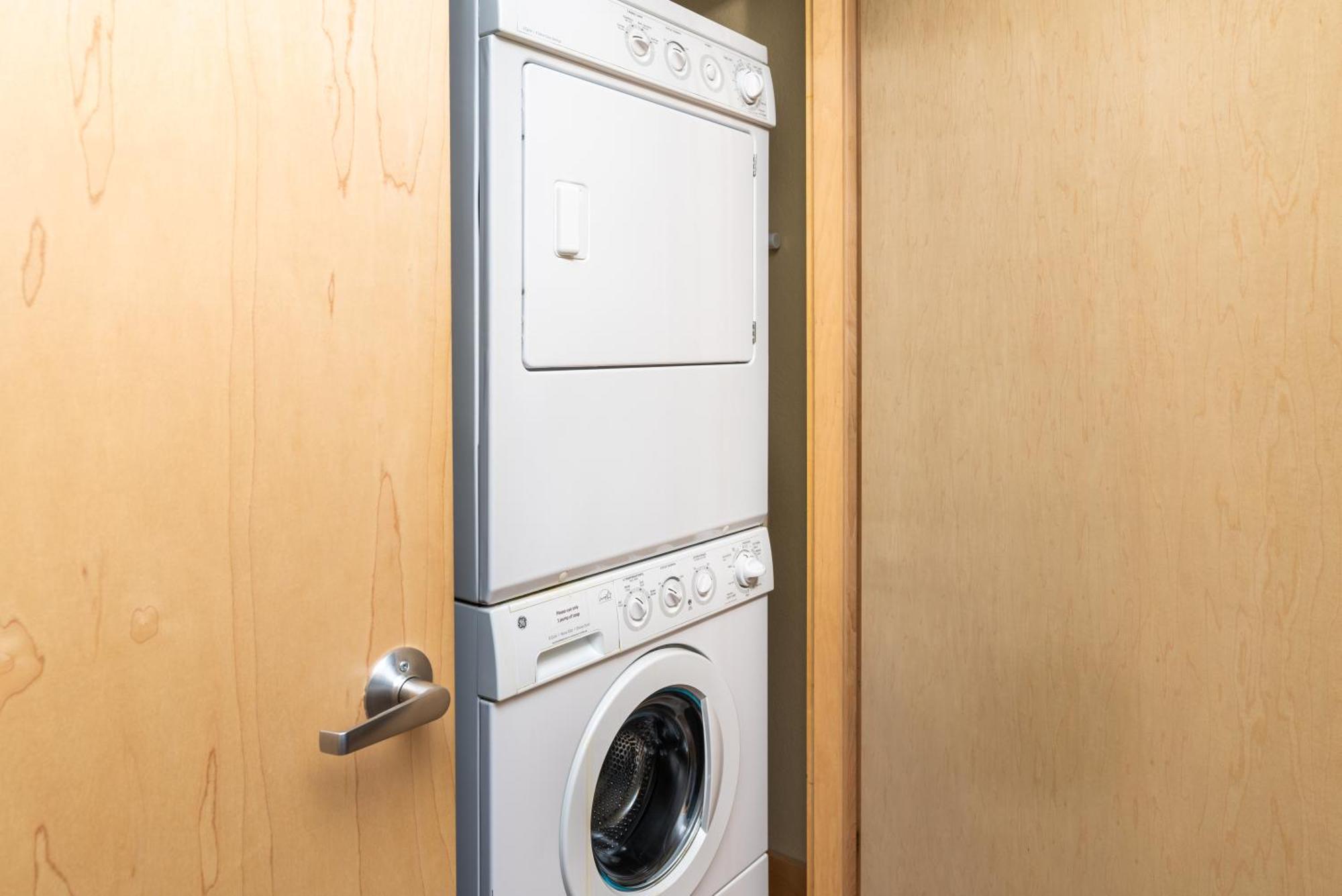 Three-Bedroom Suite,1627233024:JPEG