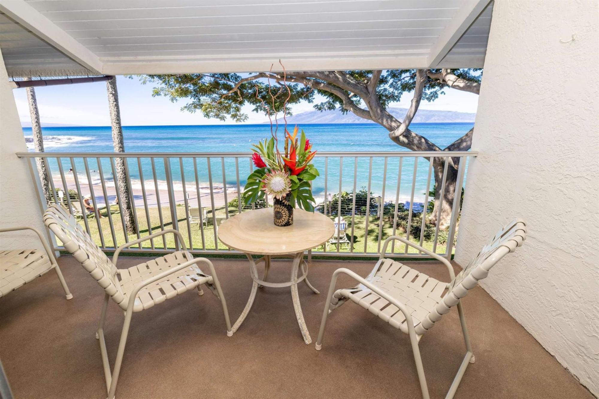 One-Bedroom Apartment Beach Front