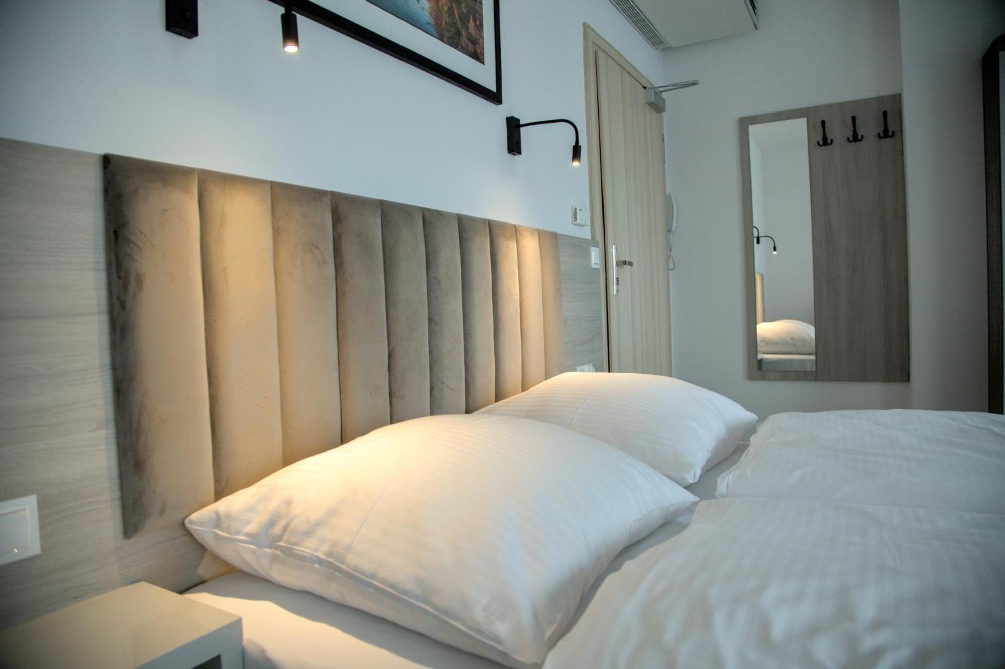 Standard Apartment Annex