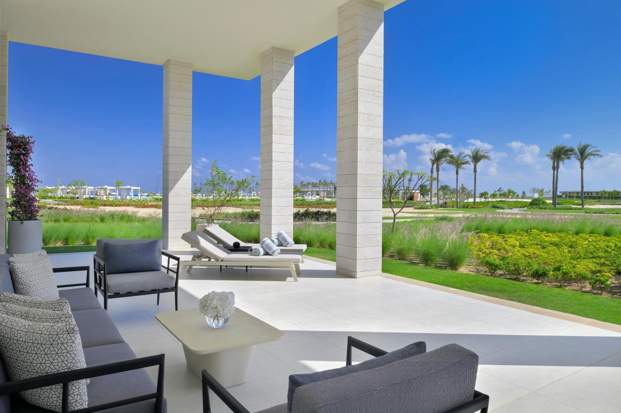 Deluxe Suite Two Bedroom Sea View