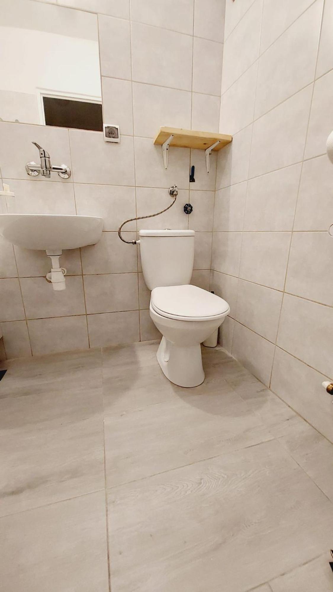 Single Room with Private Bathroom