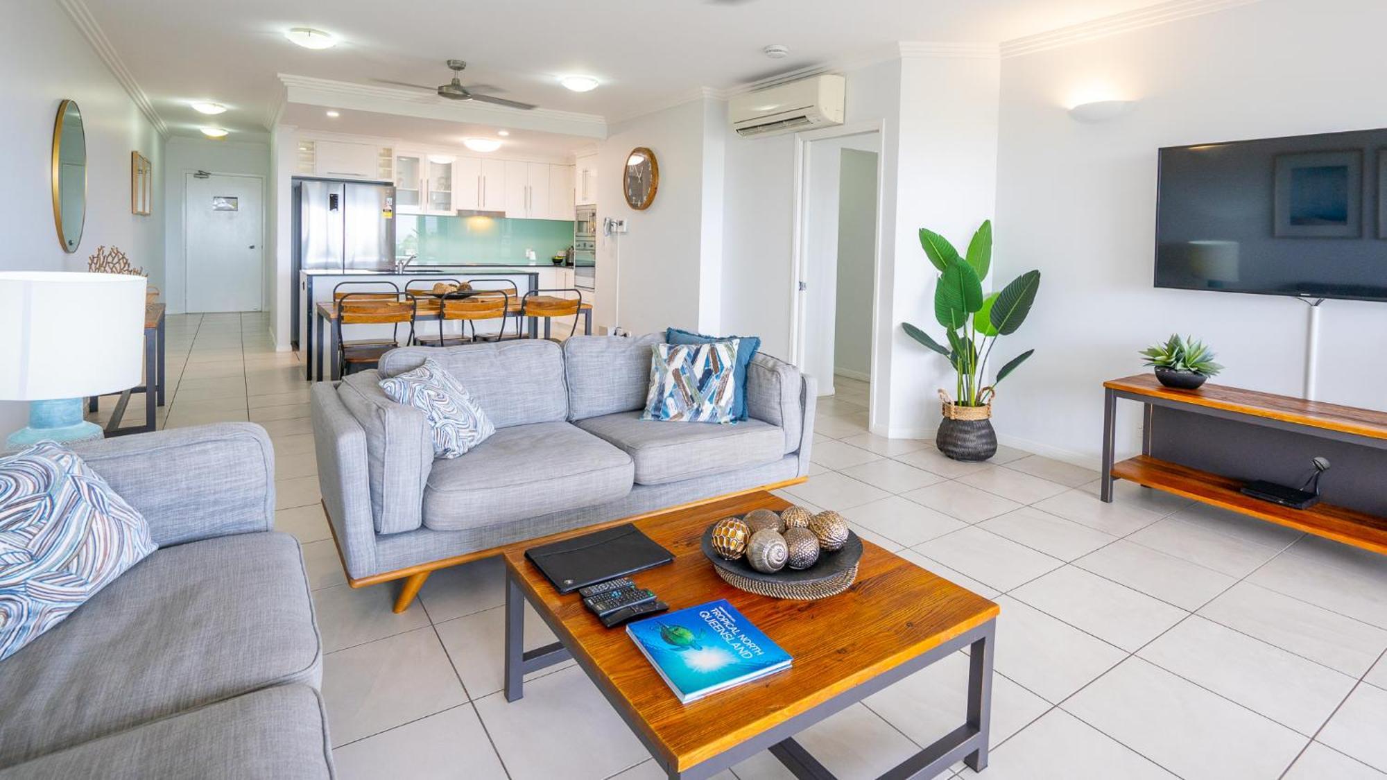 One-Bedroom Apartment Ocean Front
