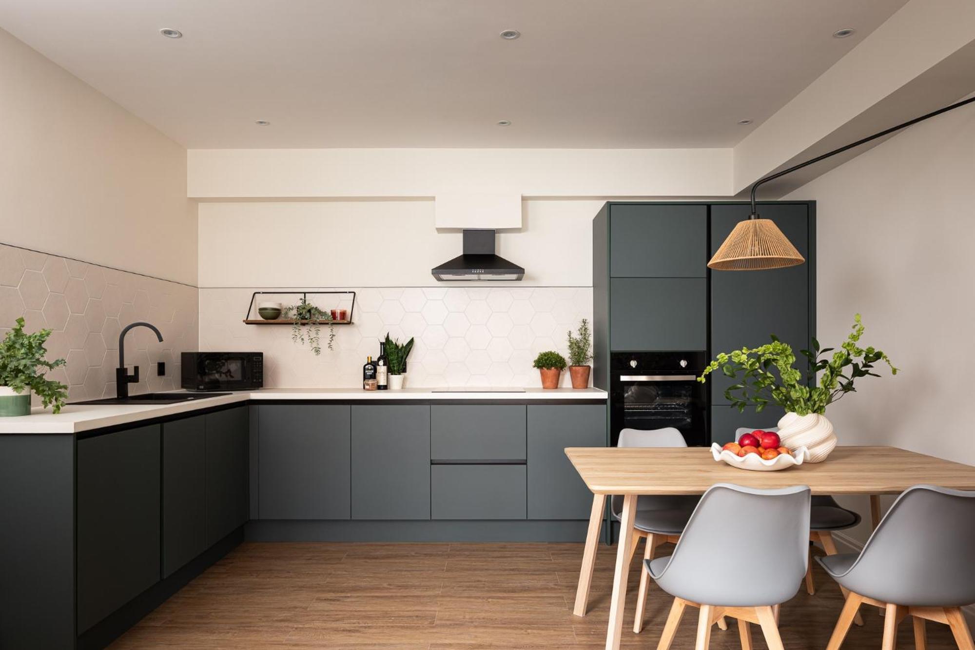 APT 1 Ground Floor Spacious One Bed Superking Twin,1647409618:JPEG
