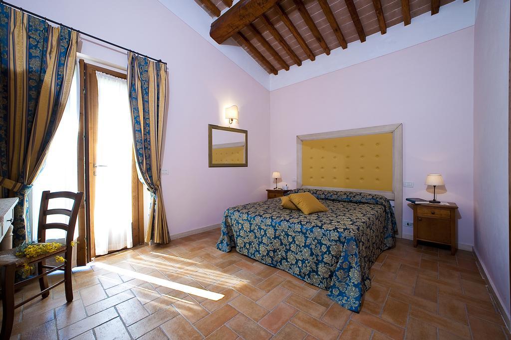 Three-Bedroom Apartment,165890151:JPEG