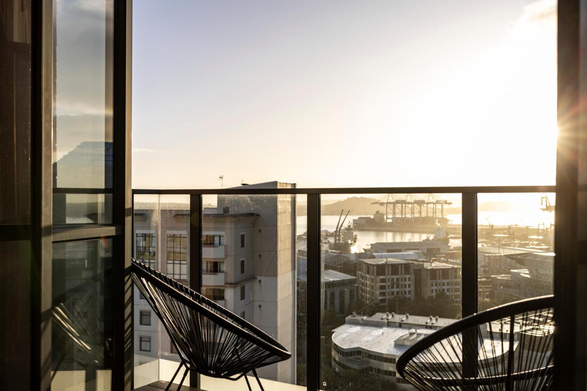 Studio Executive Apartment
