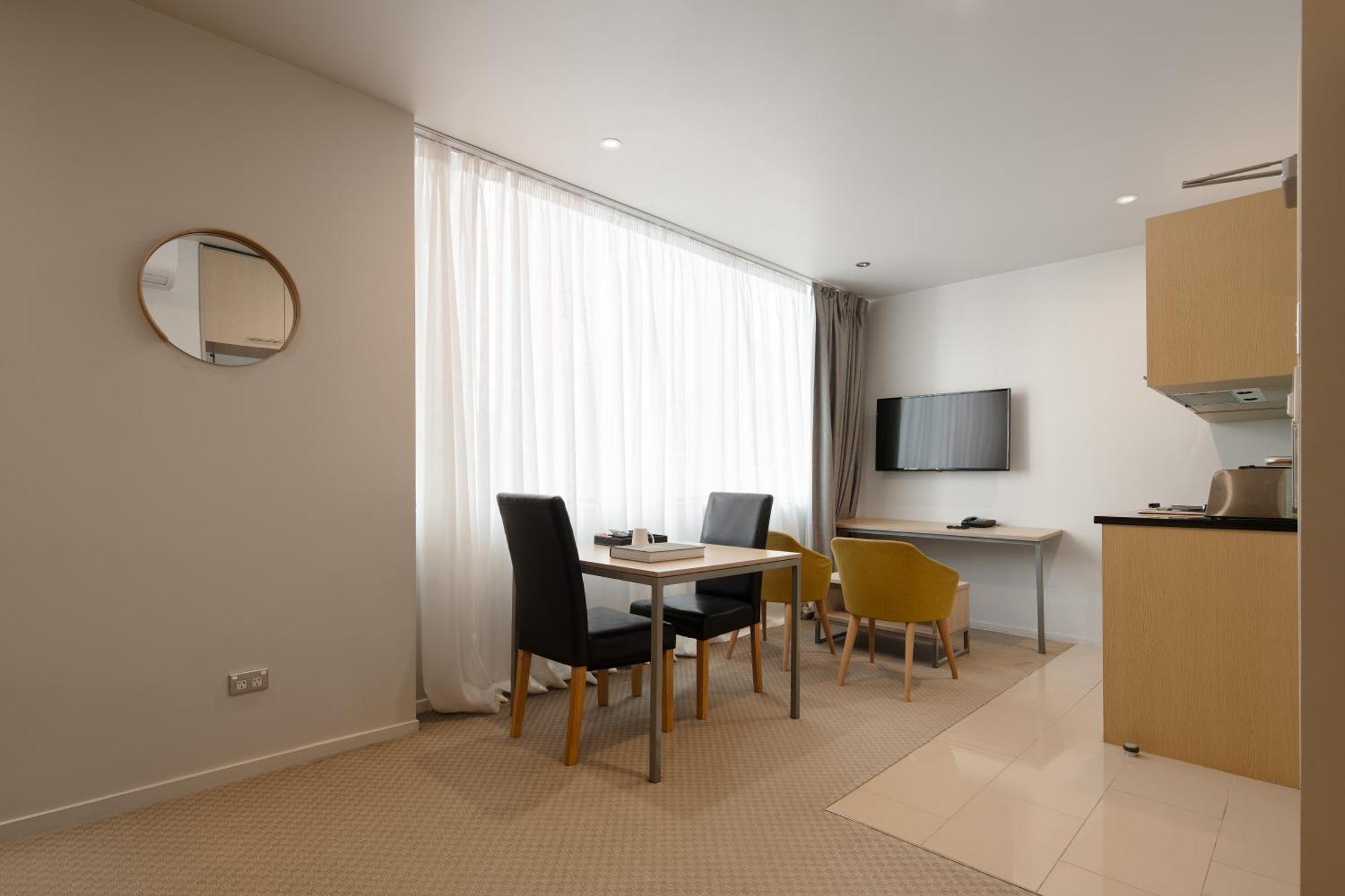 Studio Apartment