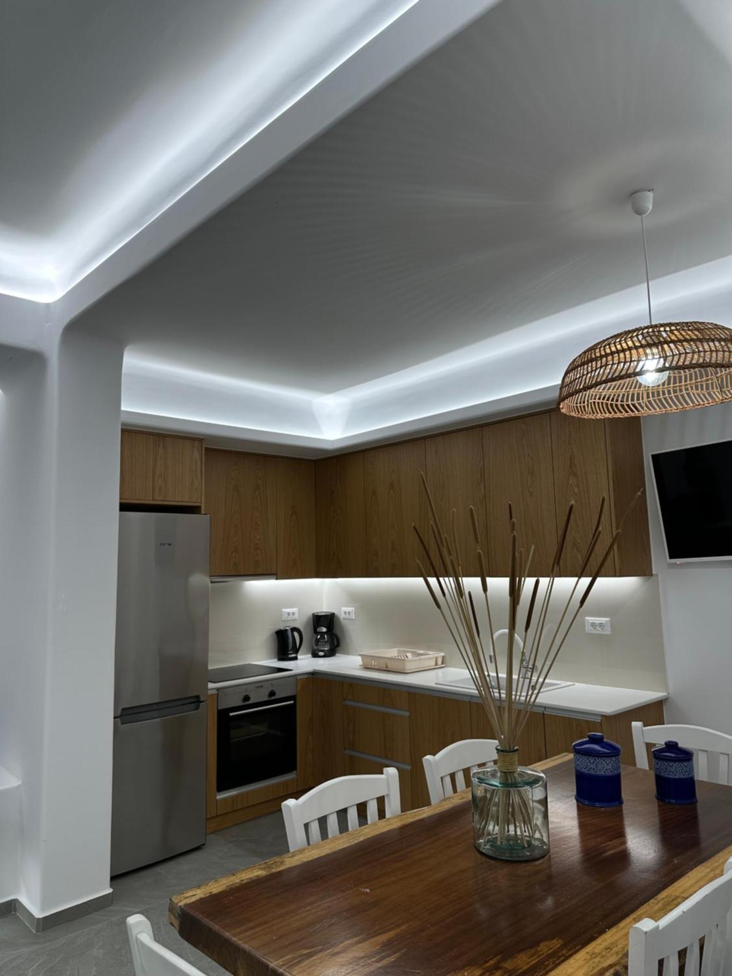 Three-Bedroom Apartment,1666042493:JPEG