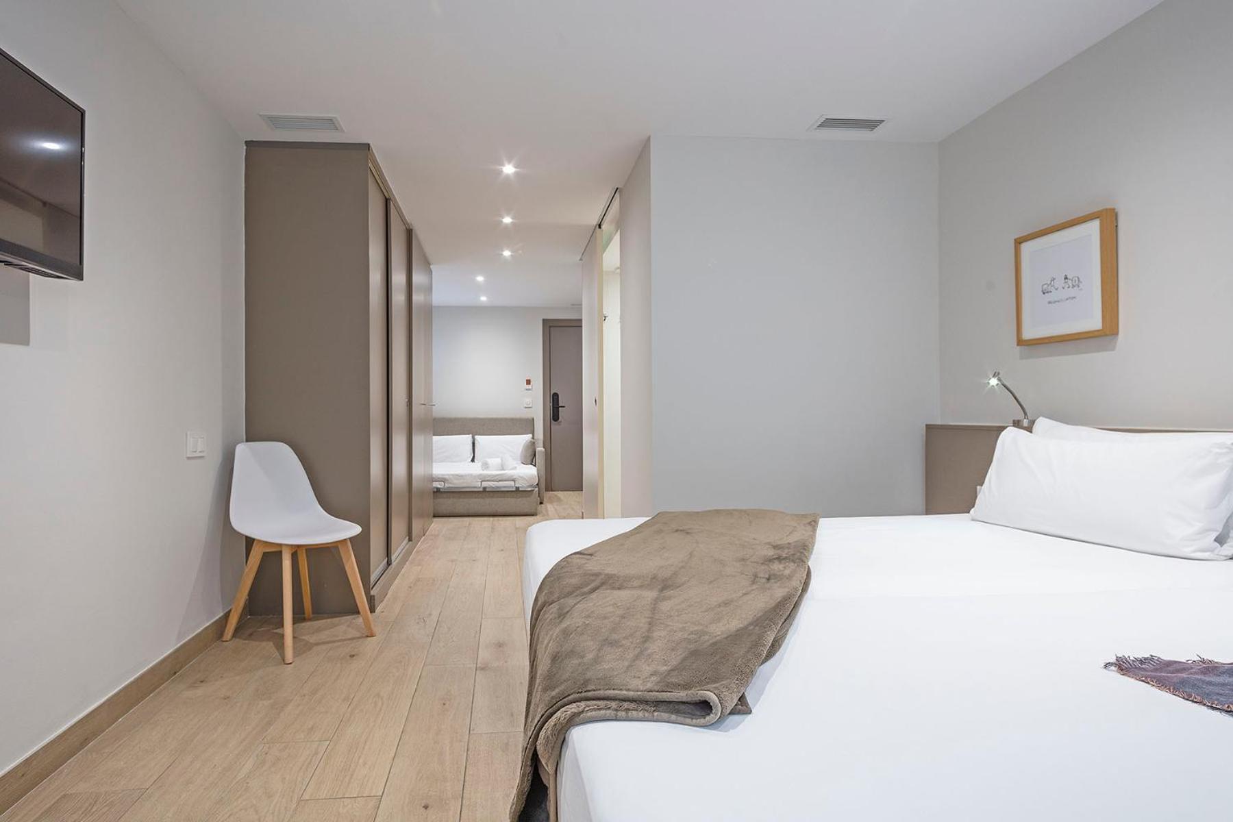Basic Triple Room
