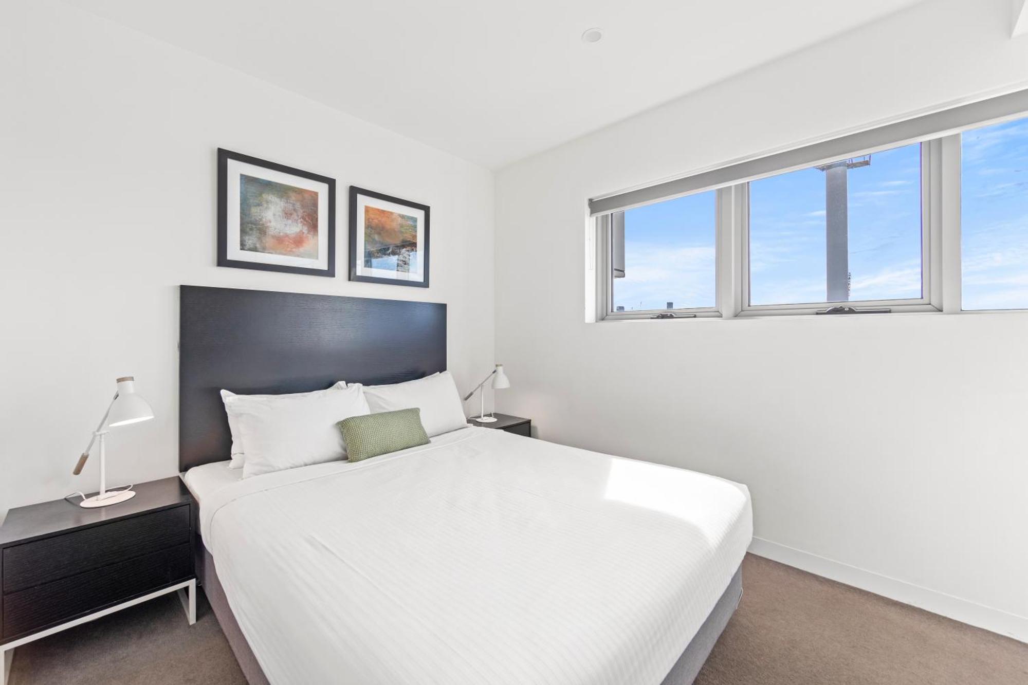Three Bedroom Two Bathroom Compact Apartment Gabba View,1676131114:JPEG