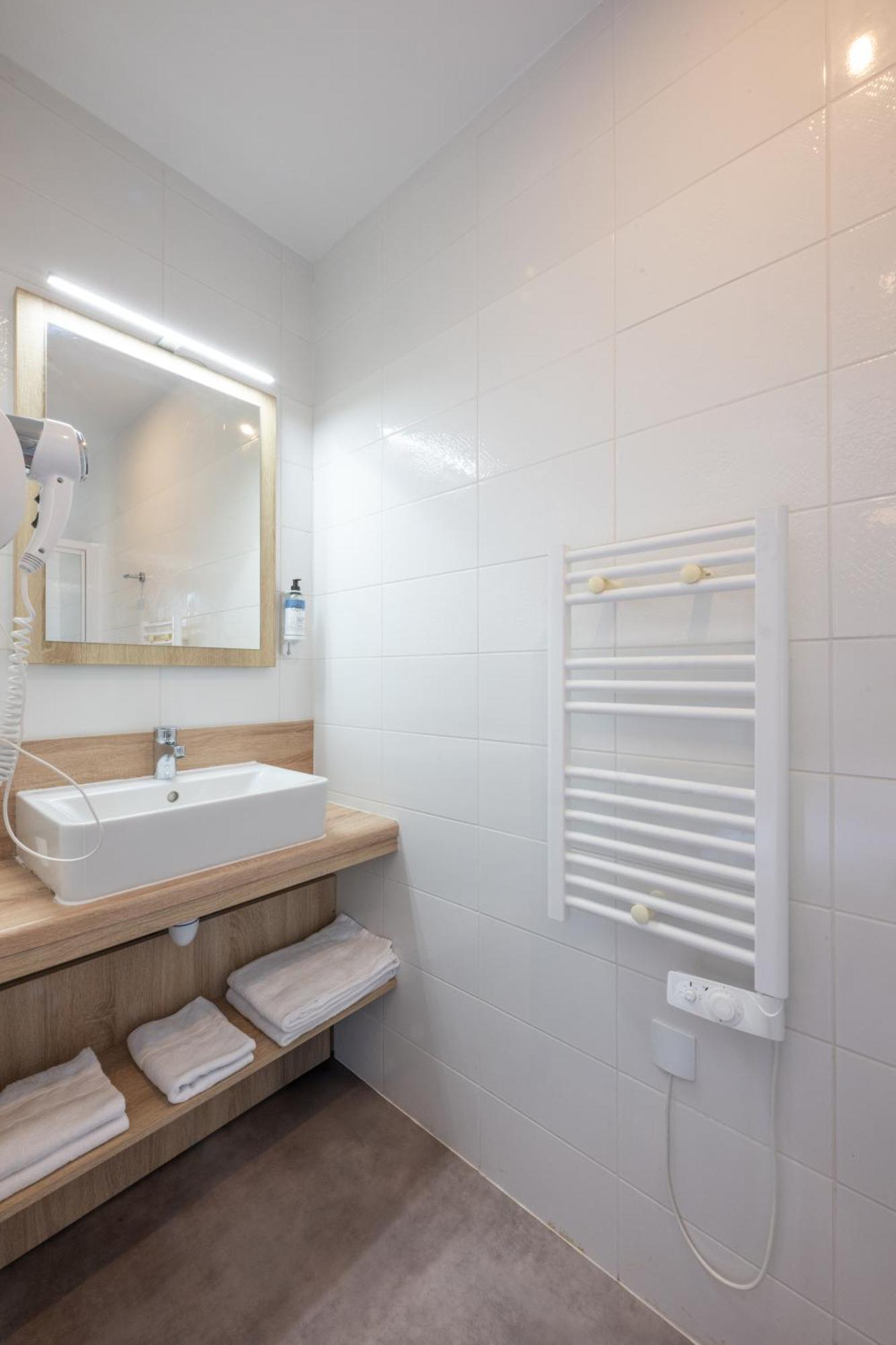 Two-Bedroom Apartment,1677891265:JPEG