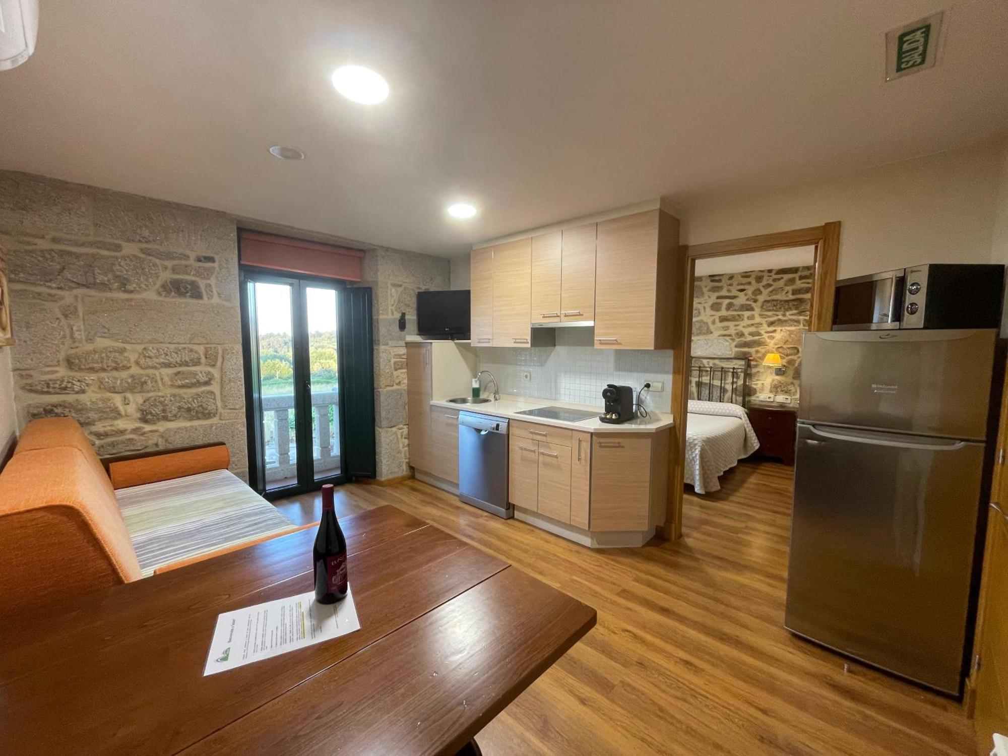 One-Bedroom Apartment,1682952510:JPEG