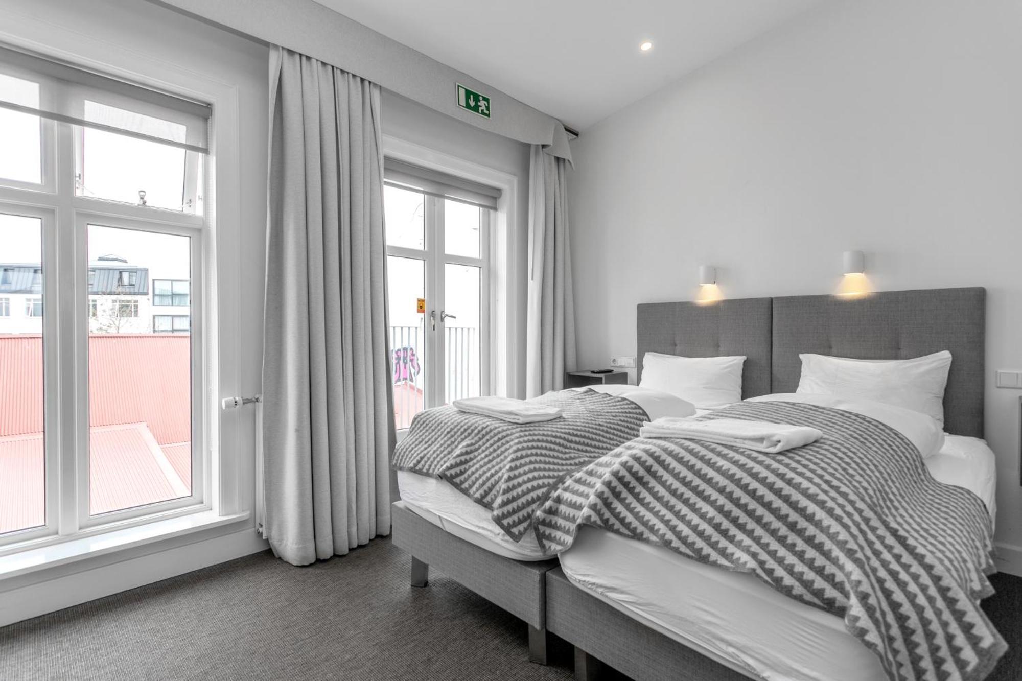Penthouse Luxury Studio Apartment Top Floor
