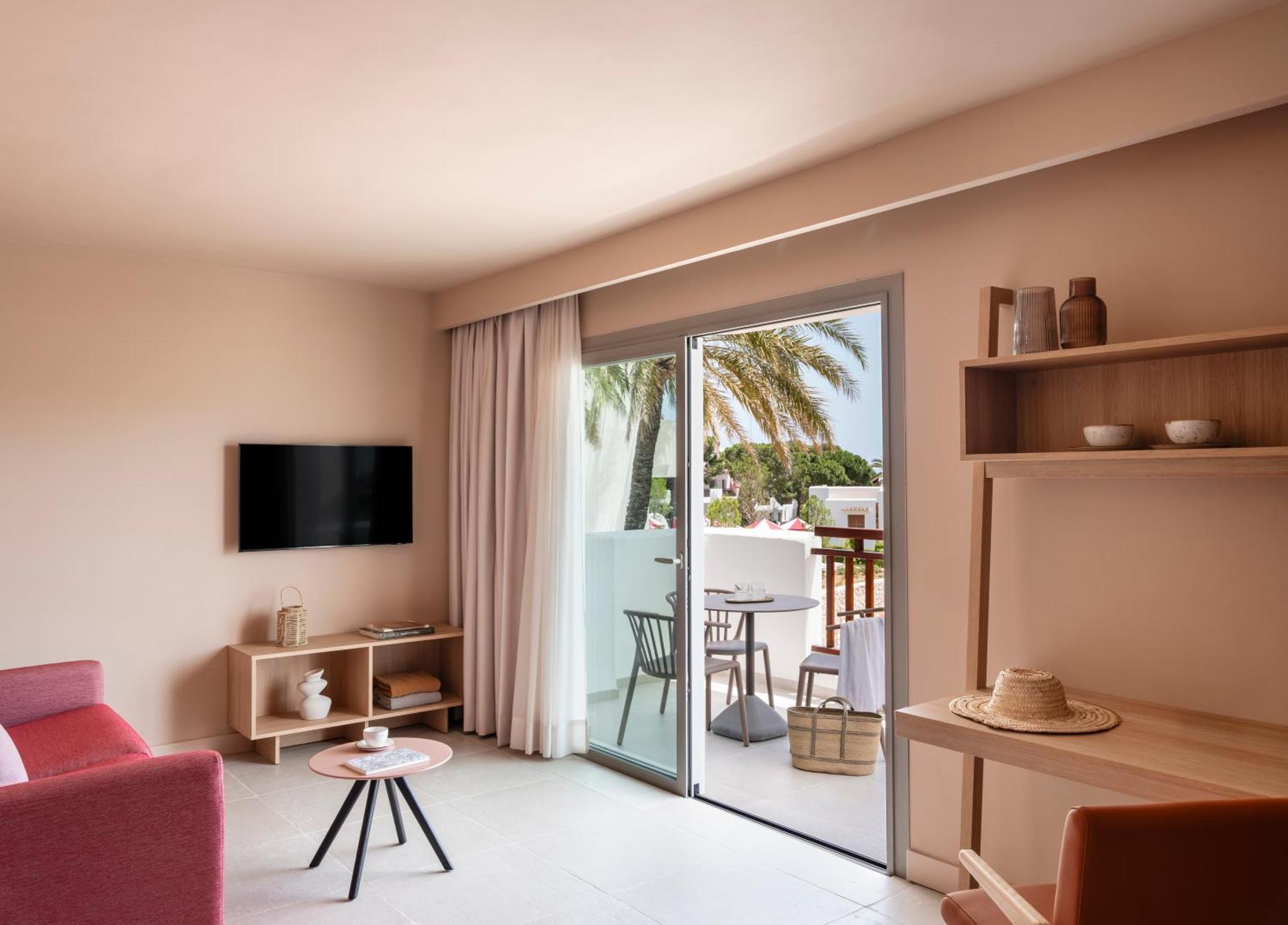 Suite with Sea View