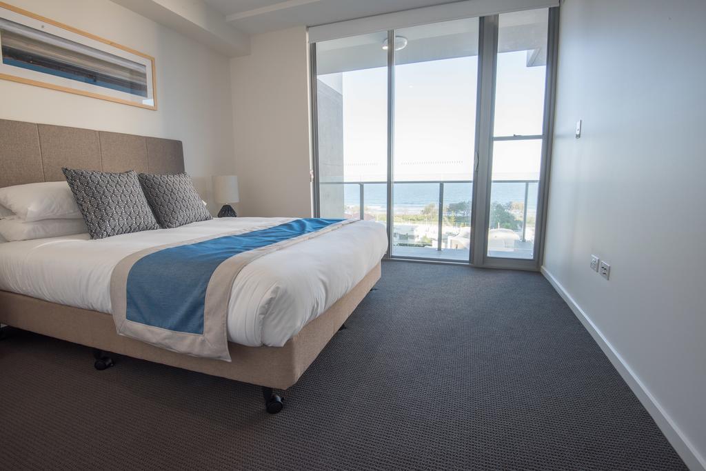 Superior 2.5 Bedroom Apartment with Ocean View