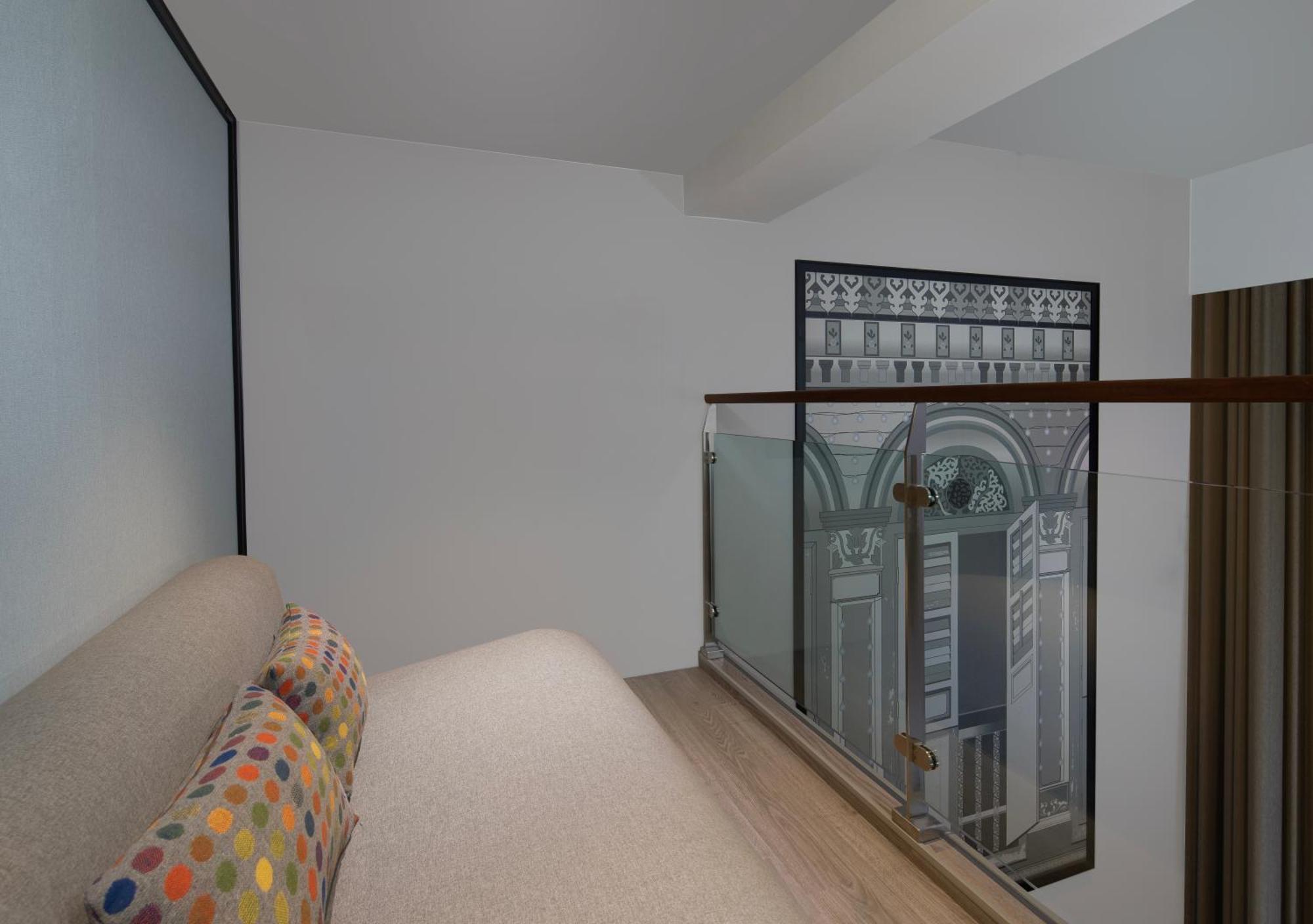 One-Bedroom Deluxe Loft 1 Queen Bed
