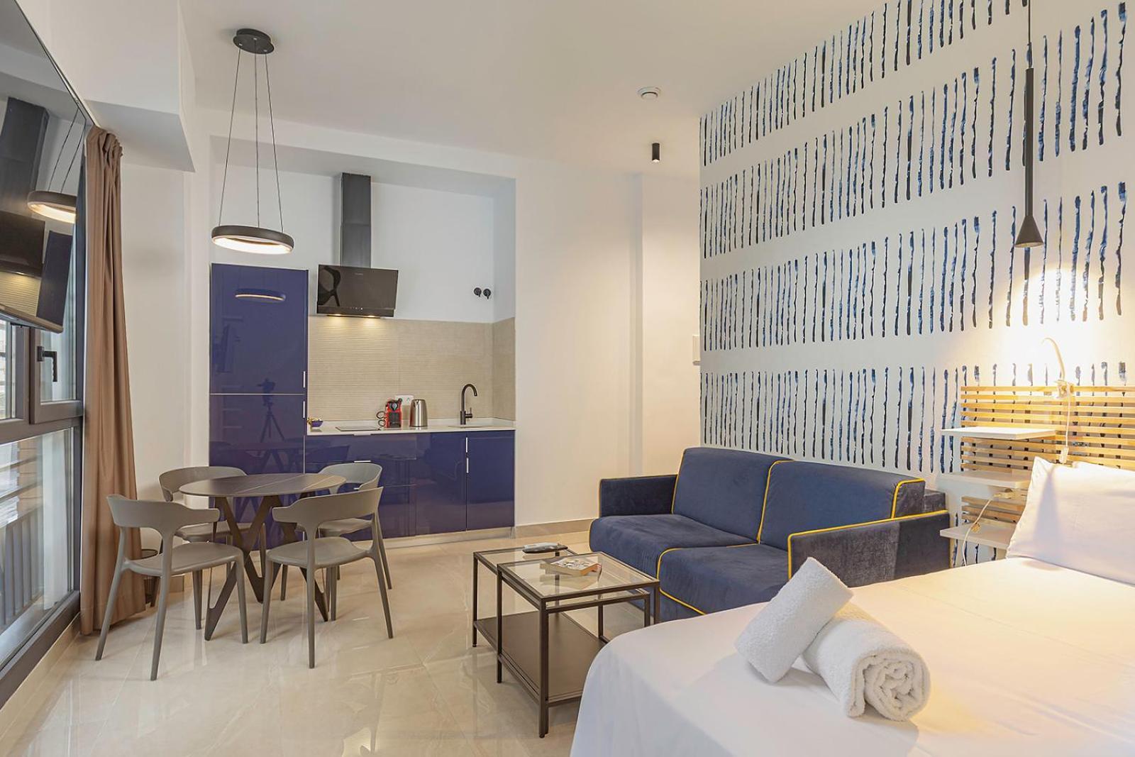 Deluxe Apartment