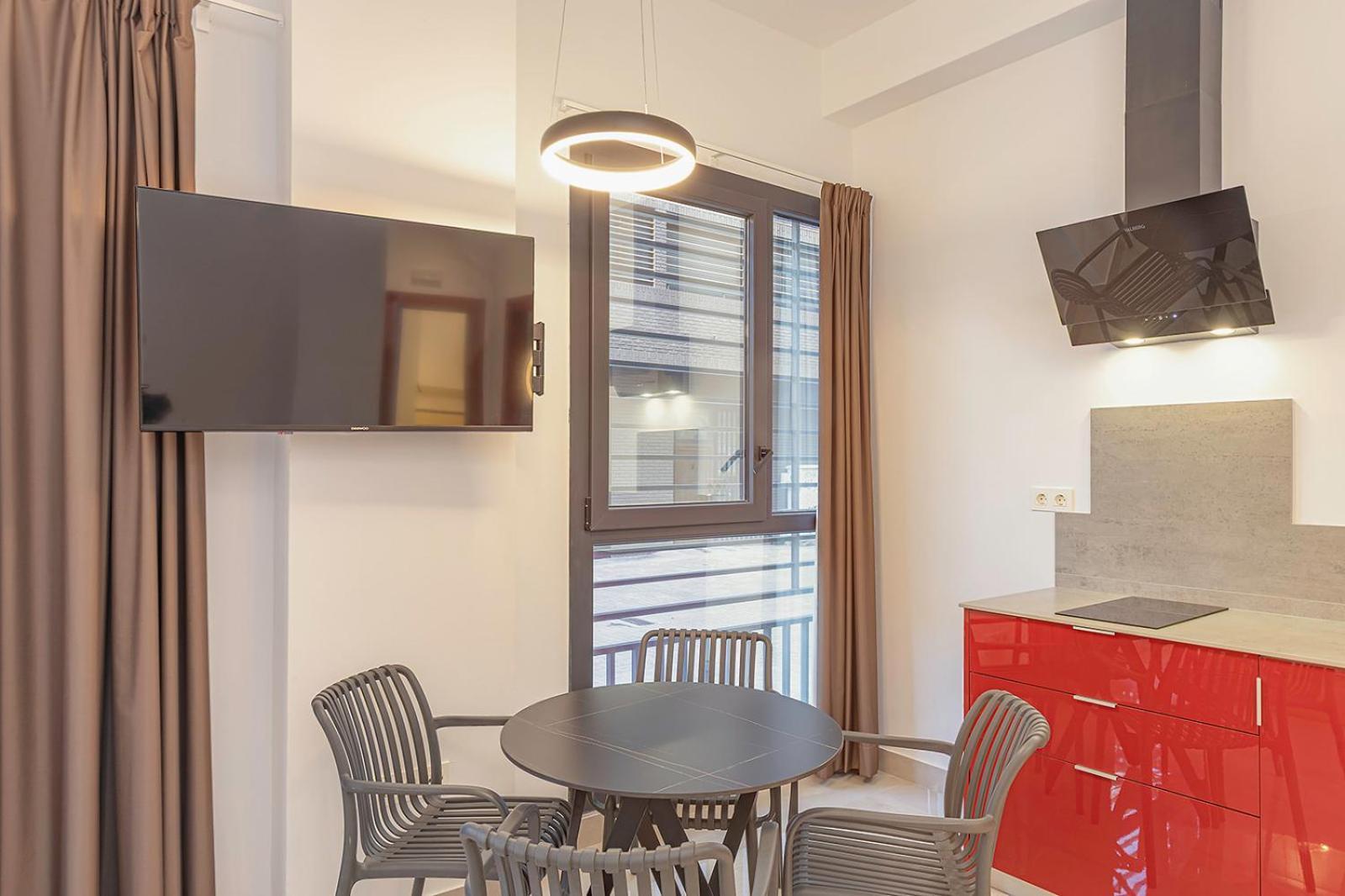 Deluxe Apartment