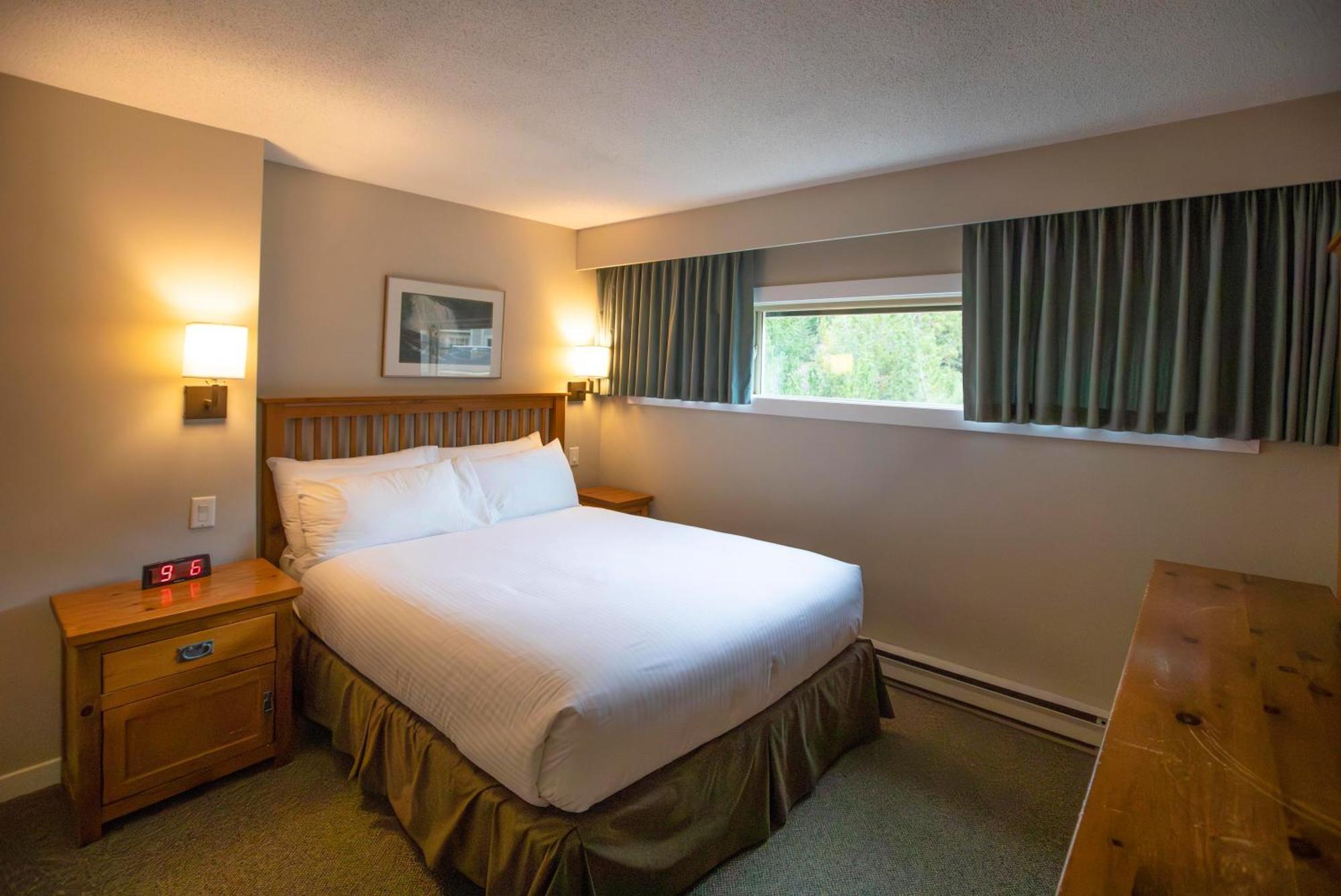One-Bedroom Apartment,1704938069:JPEG