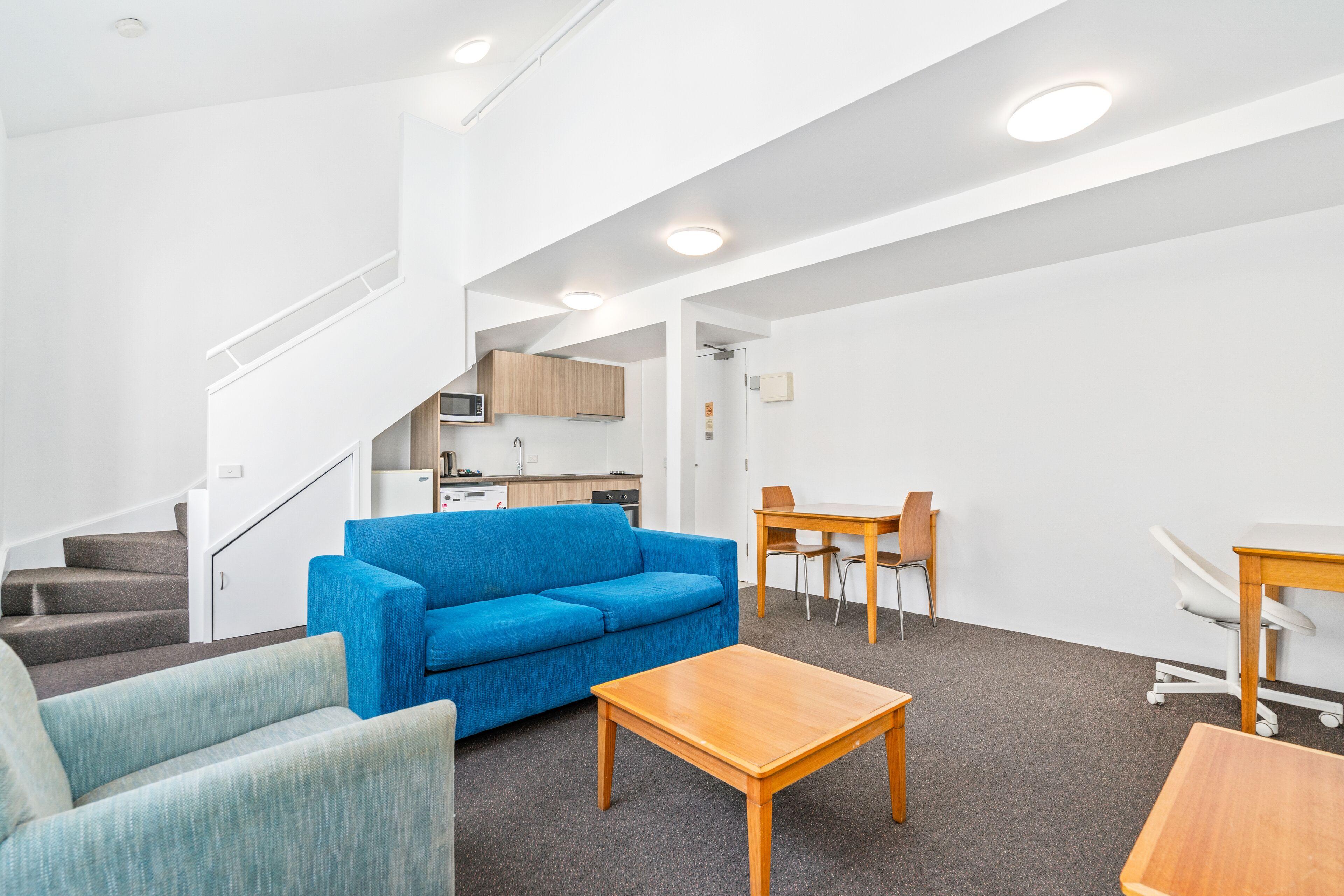 Executive 1 Bedroom Apartment-Twin Beds Limited Housekeeping