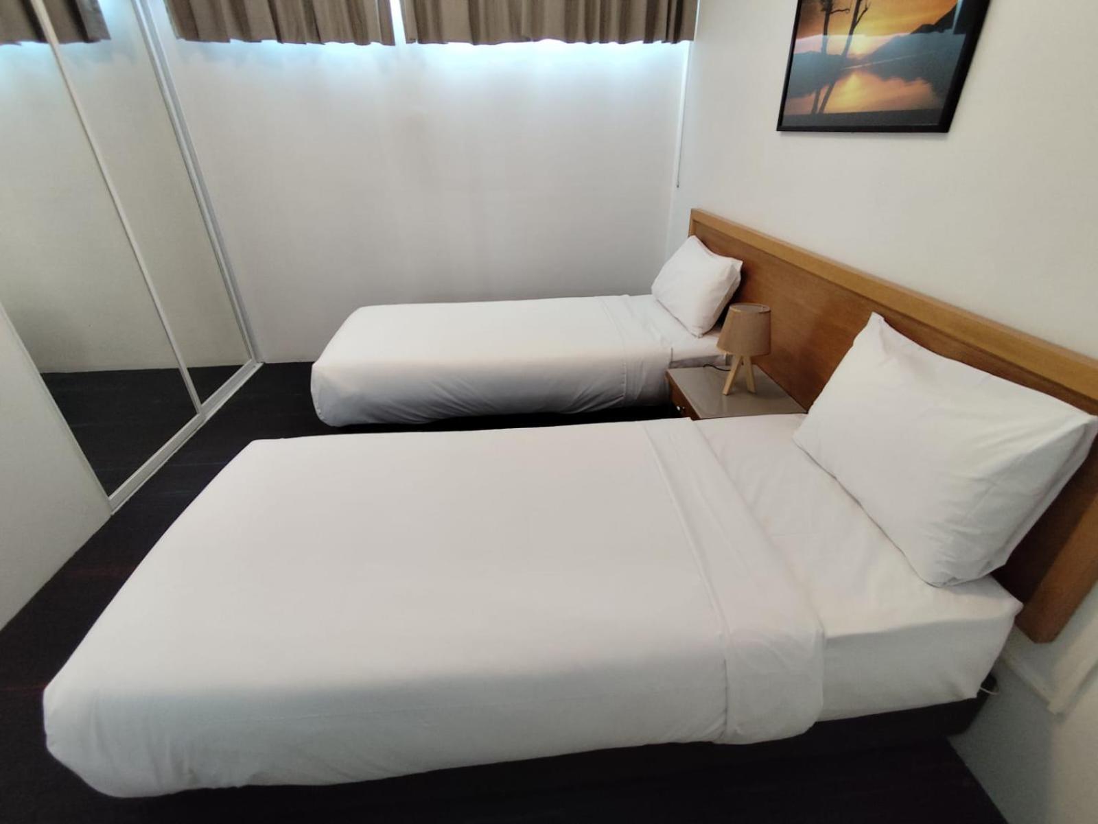 Executive 1 Bedroom Apartment-Twin Beds Limited Housekeeping