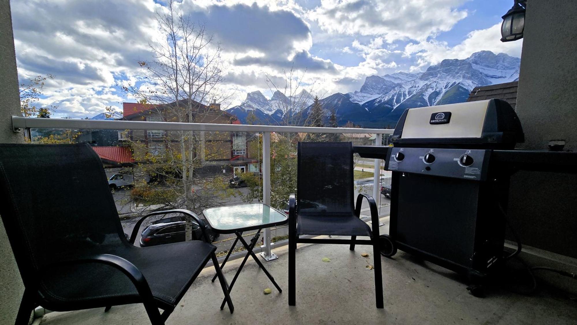 One-Bedroom View Suite